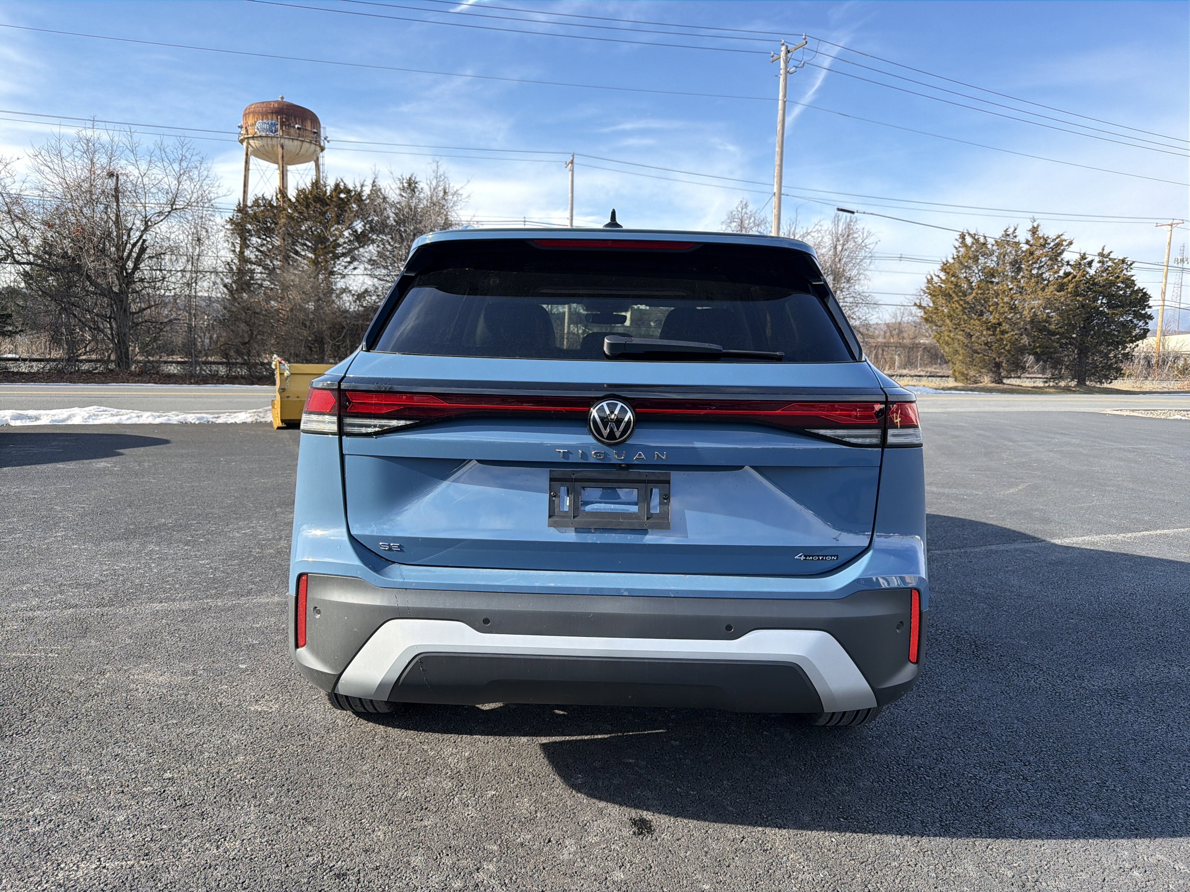 2026 Volkswagen Tiguan 2.0T SE