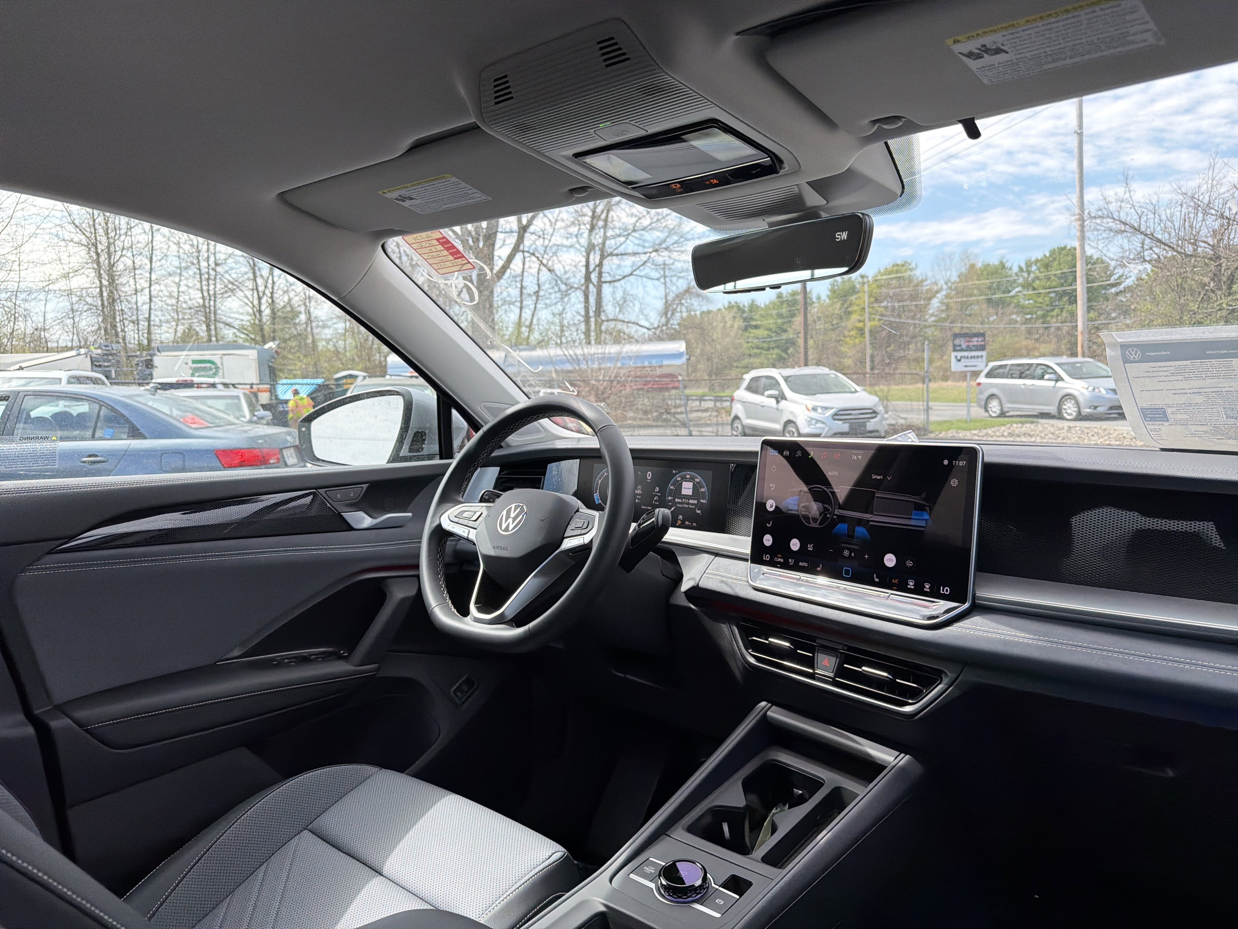 2026 Volkswagen Tiguan 2.0T SE