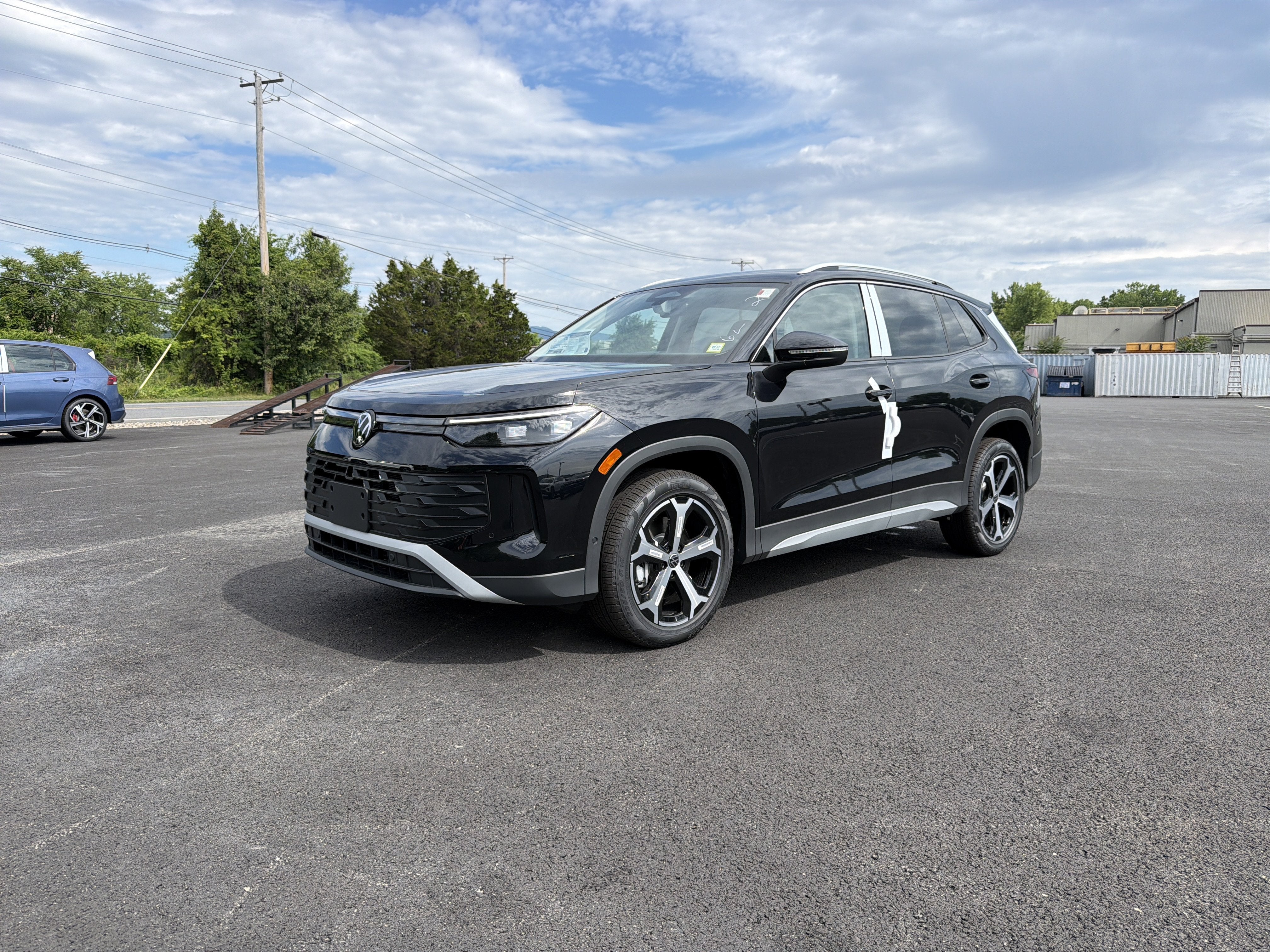 2026 Volkswagen Tiguan 2.0T SE