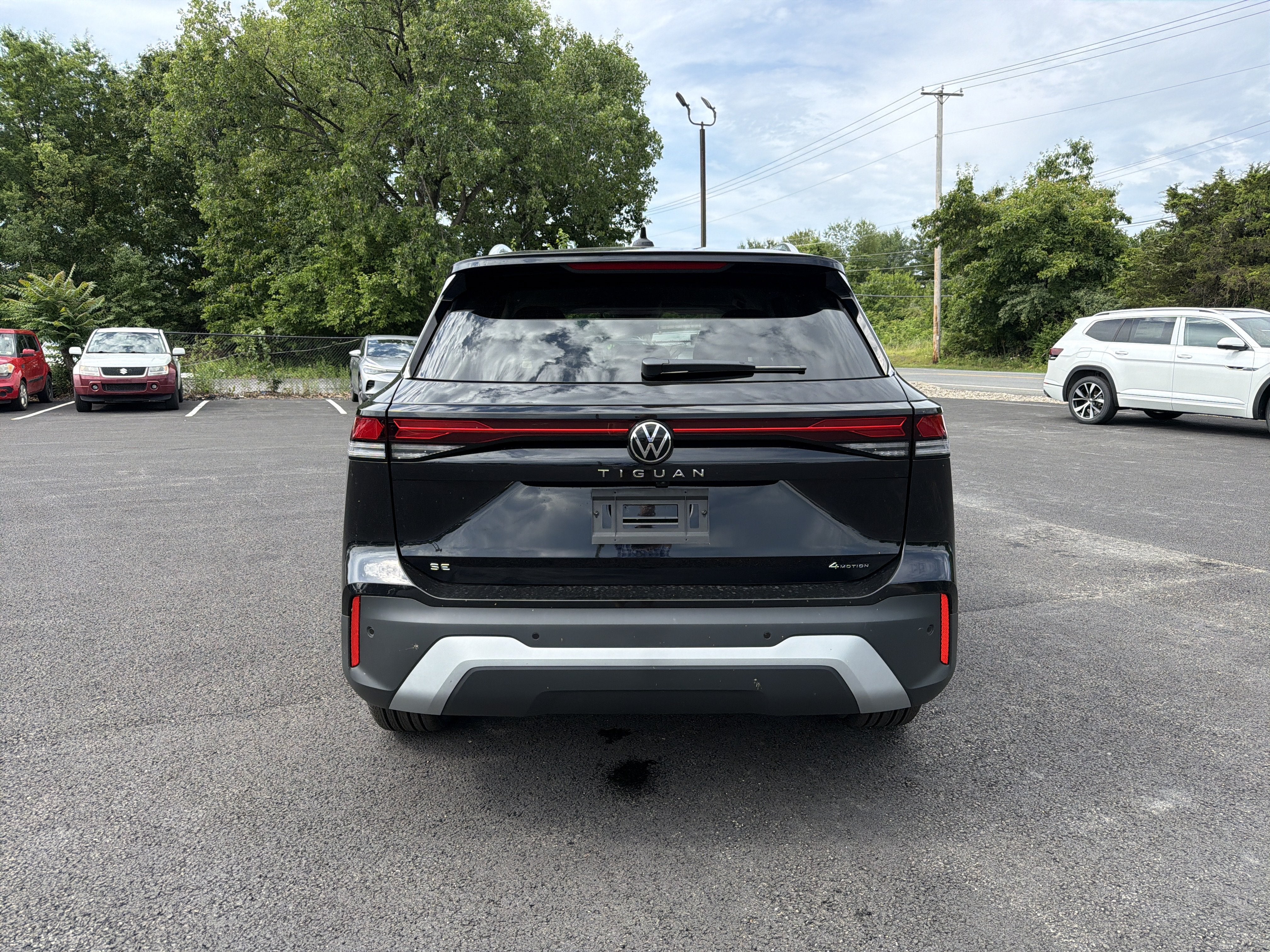 2026 Volkswagen Tiguan 2.0T SE
