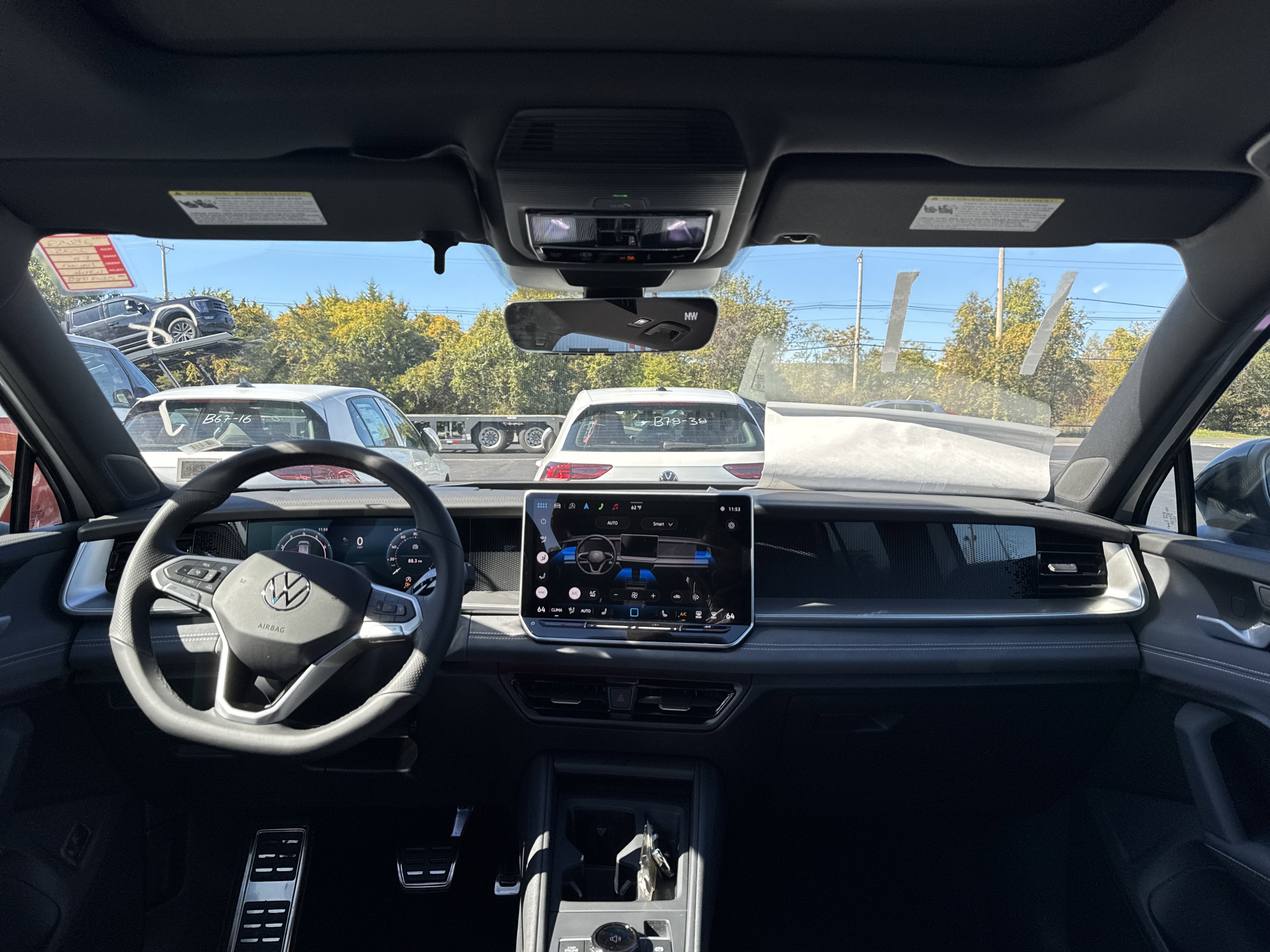 2025 Volkswagen Tiguan 2.0T SE R-Line Black