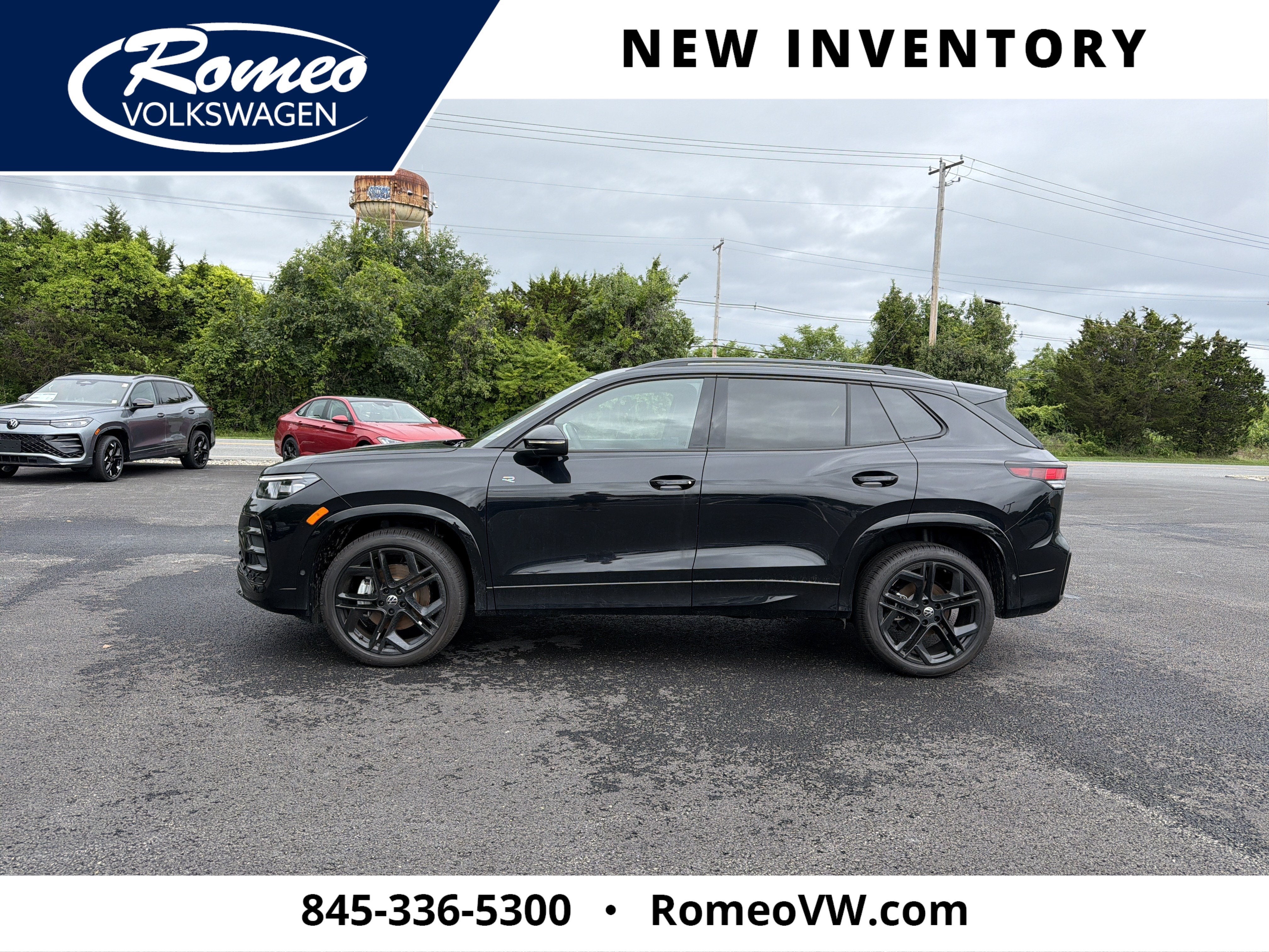 2026 Volkswagen Tiguan 2.0T SE R-Line Black