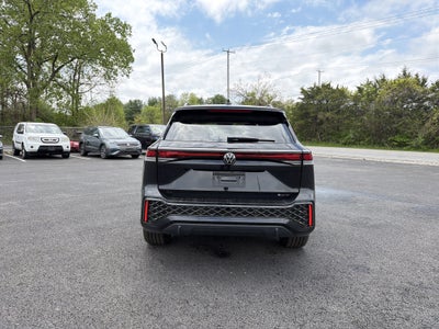 2026 Volkswagen Tiguan 2.0T SE R-Line Black