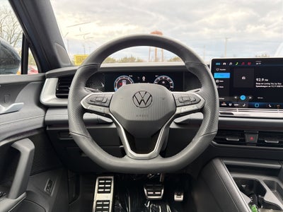 2026 Volkswagen Tiguan SE R-Line AWD