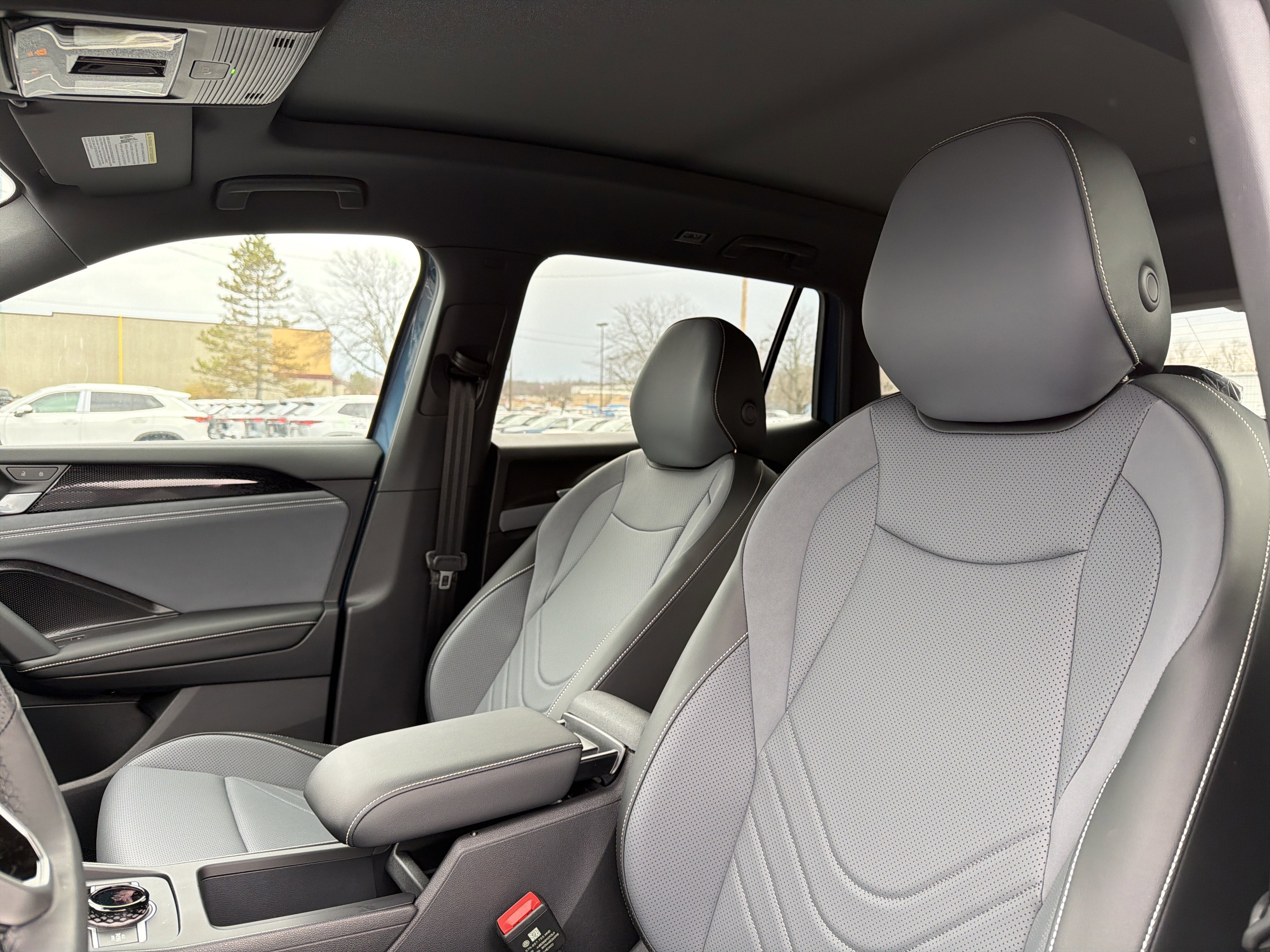 2026 Volkswagen Tiguan SE R-Line AWD