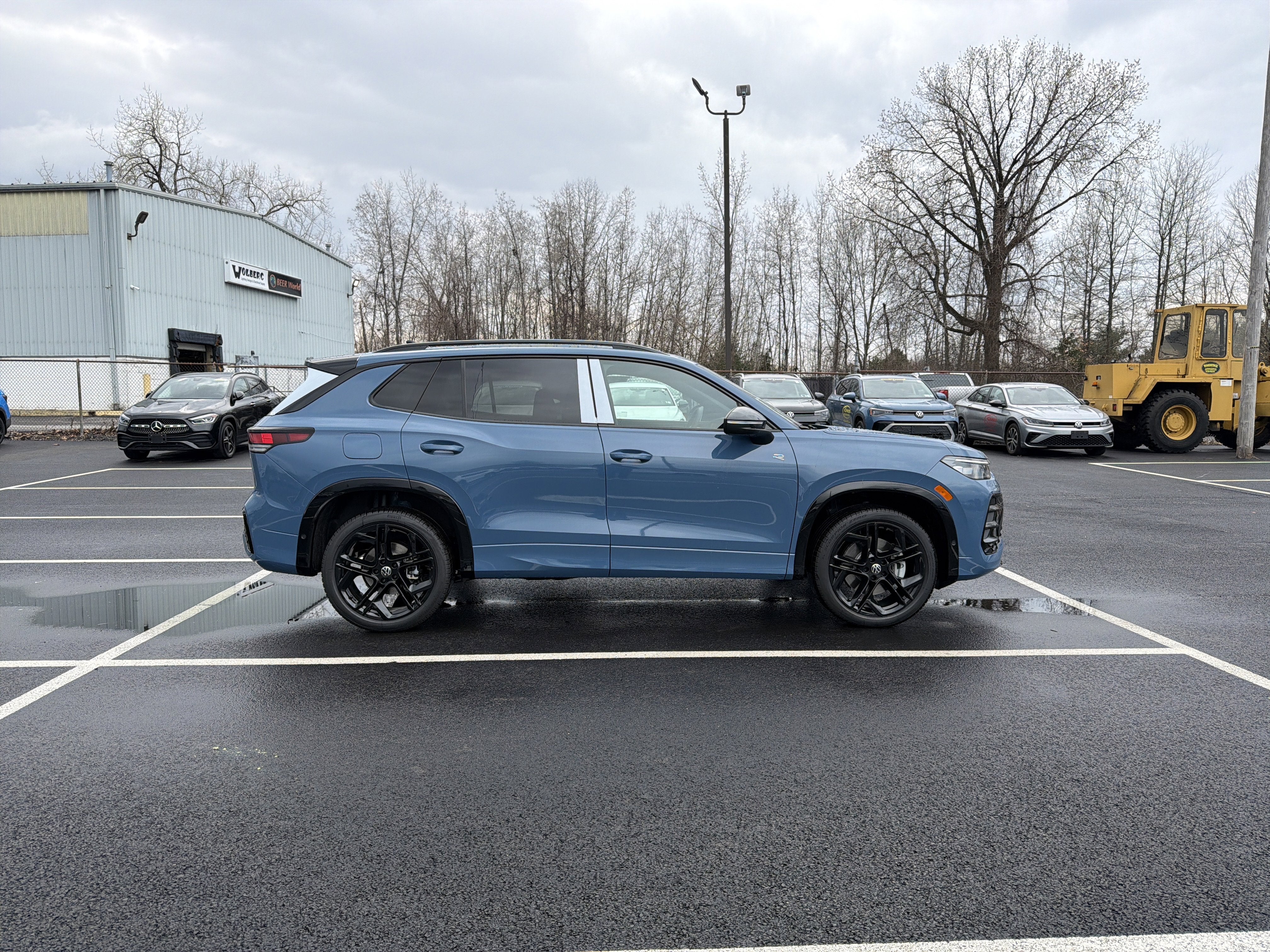 2026 Volkswagen Tiguan SE R-Line AWD