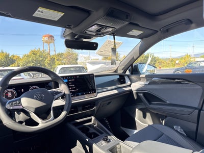 2025 Volkswagen Tiguan 2.0T SE R-Line Black