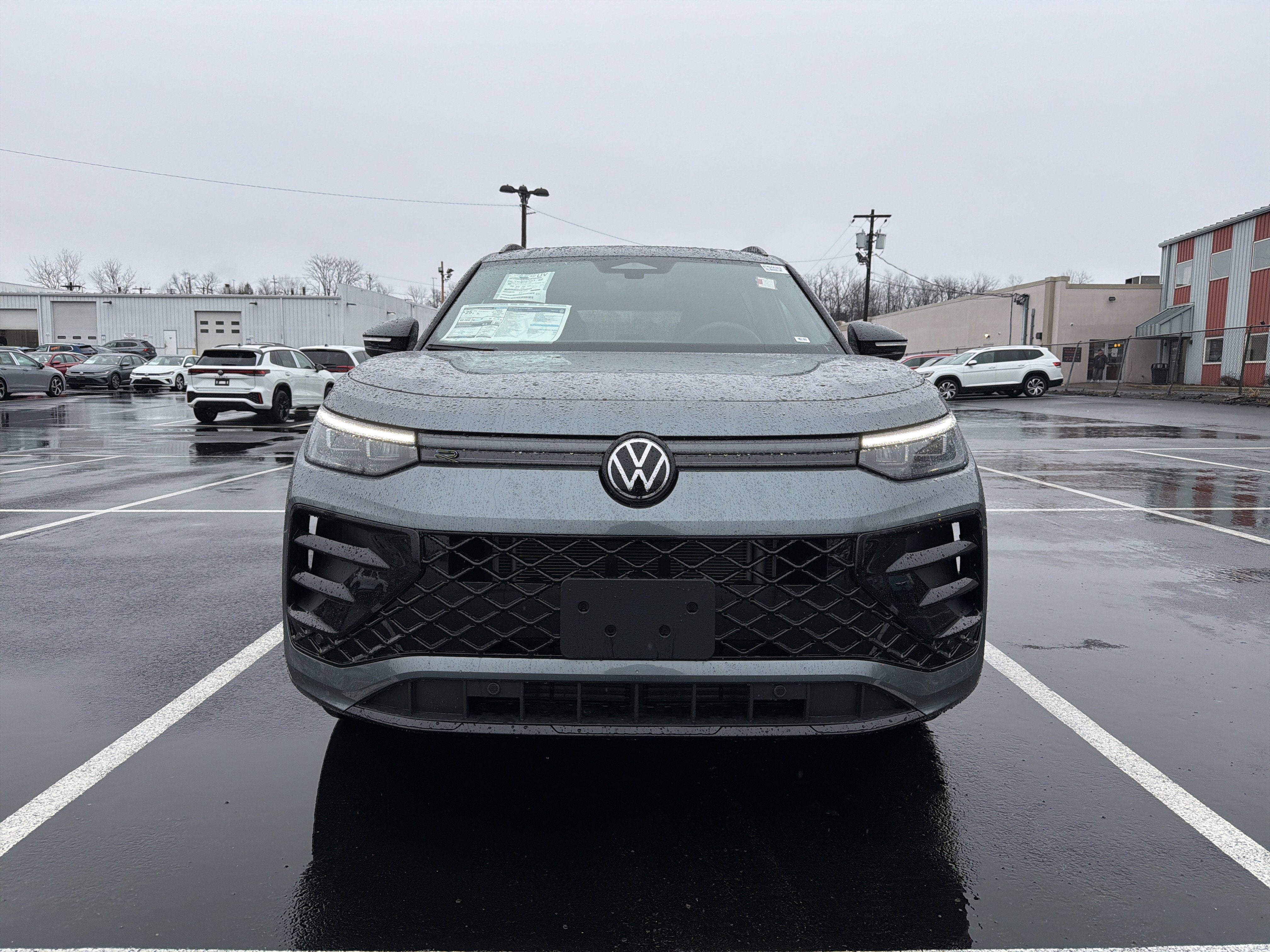 2026 Volkswagen Tiguan 2.0T SE R-Line Black