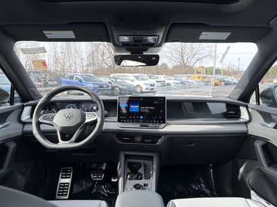 2026 Volkswagen Tiguan 2.0T SE R-Line Black
