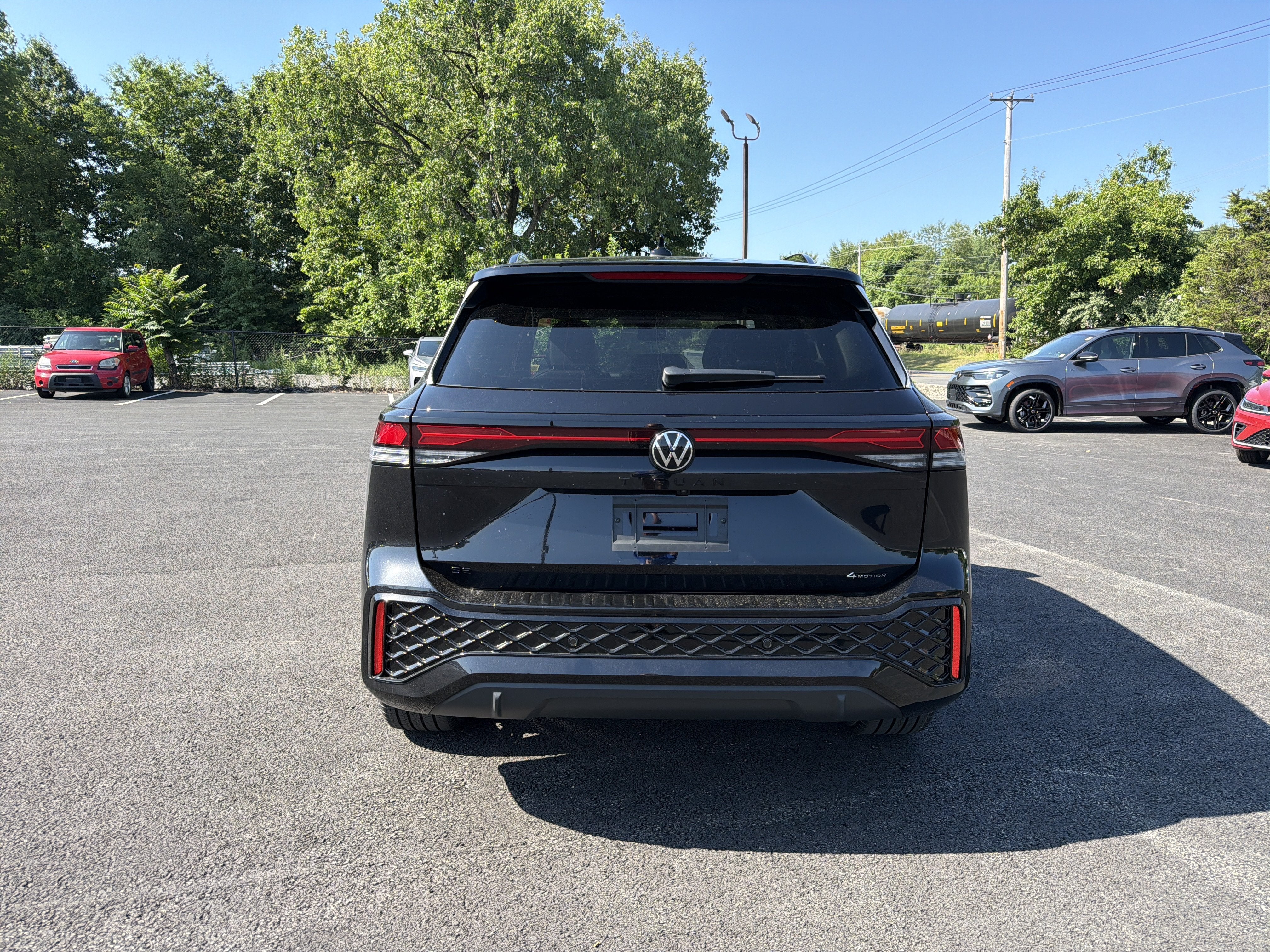 2026 Volkswagen Tiguan 2.0T SE