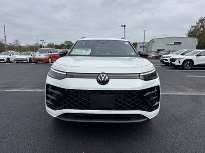 2025 Volkswagen Tiguan 2.0T SE R-Line Black