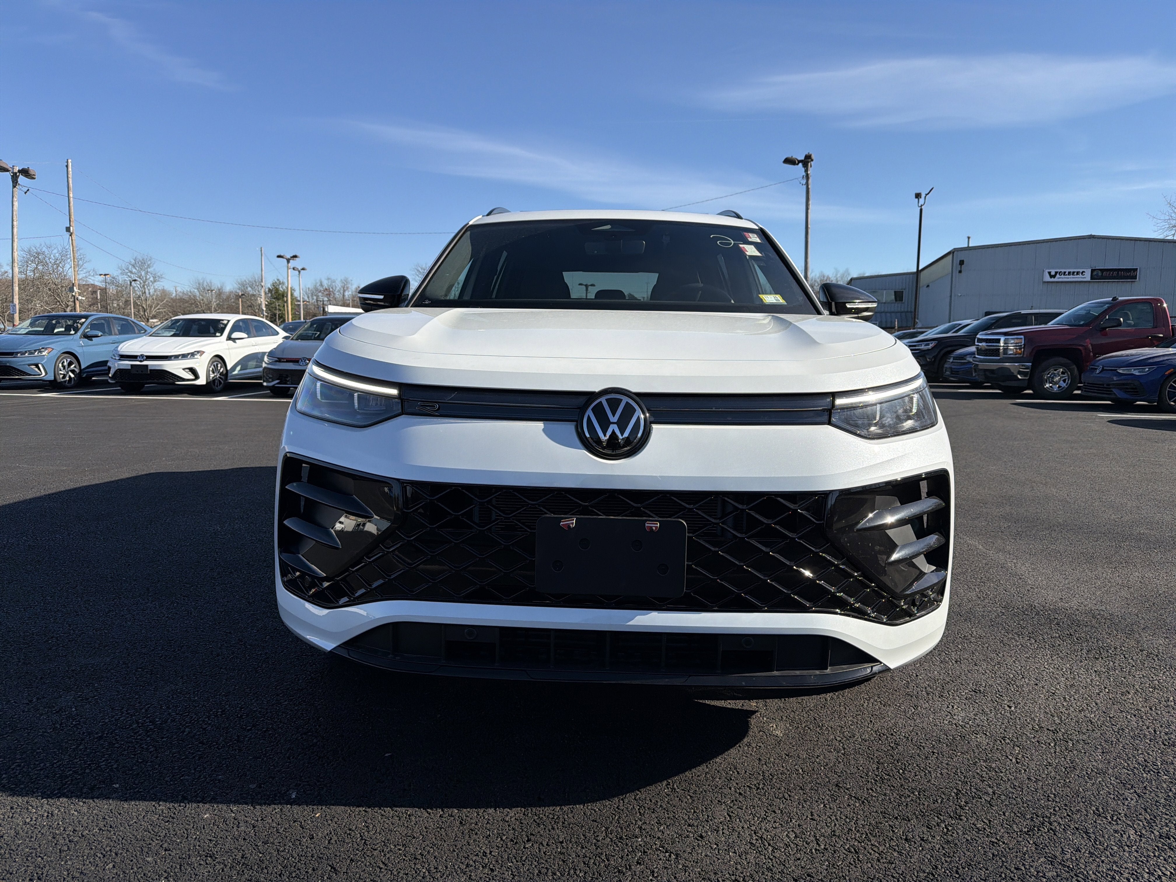 2026 Volkswagen Tiguan 2.0T SE R-Line Black