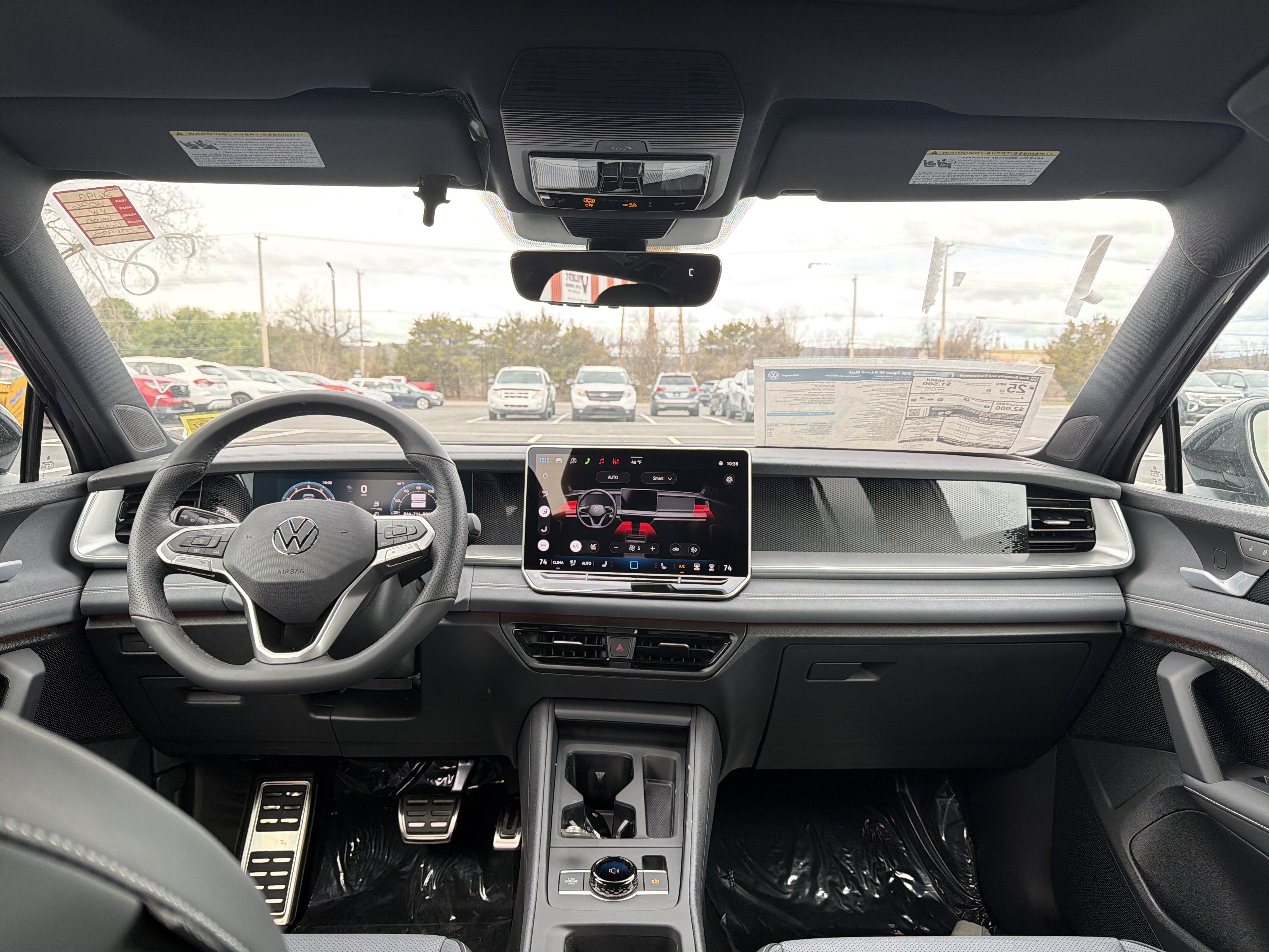 2026 Volkswagen Tiguan 2.0T SE R-Line Black