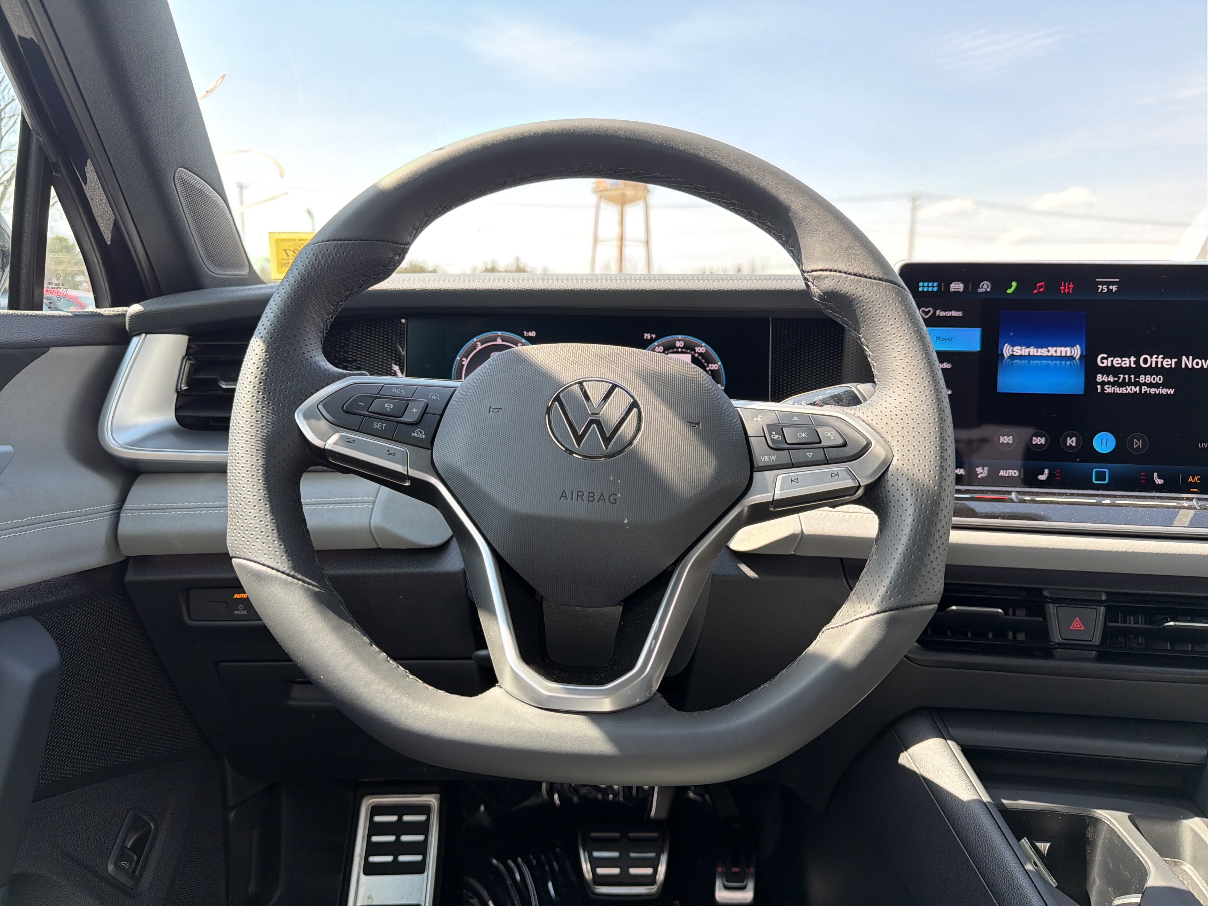 2026 Volkswagen Tiguan 2.0T SE R-Line Black