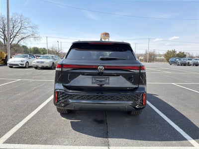 2026 Volkswagen Tiguan 2.0T SE R-Line Black