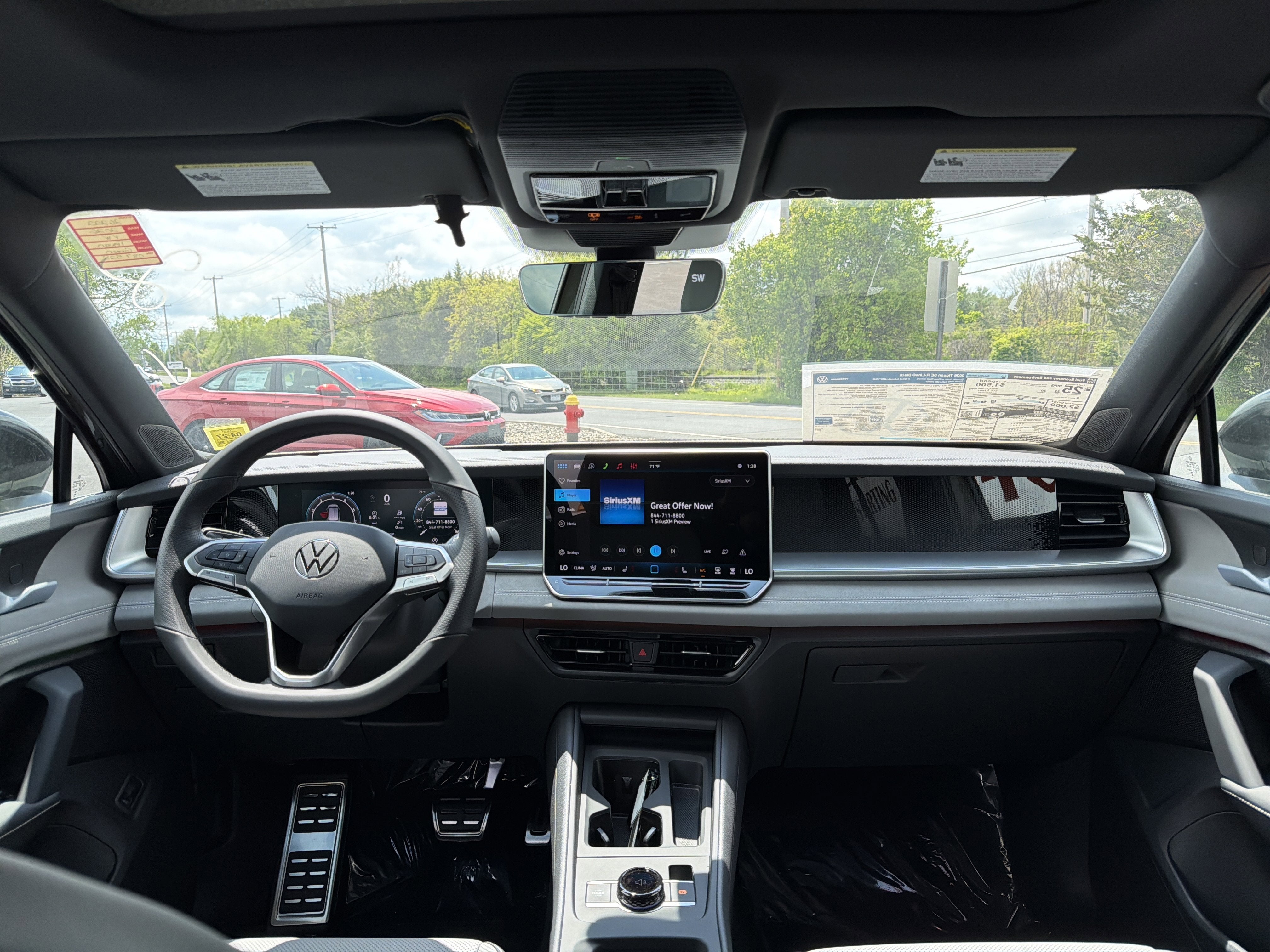 2026 Volkswagen Tiguan 2.0T SE R-Line Black