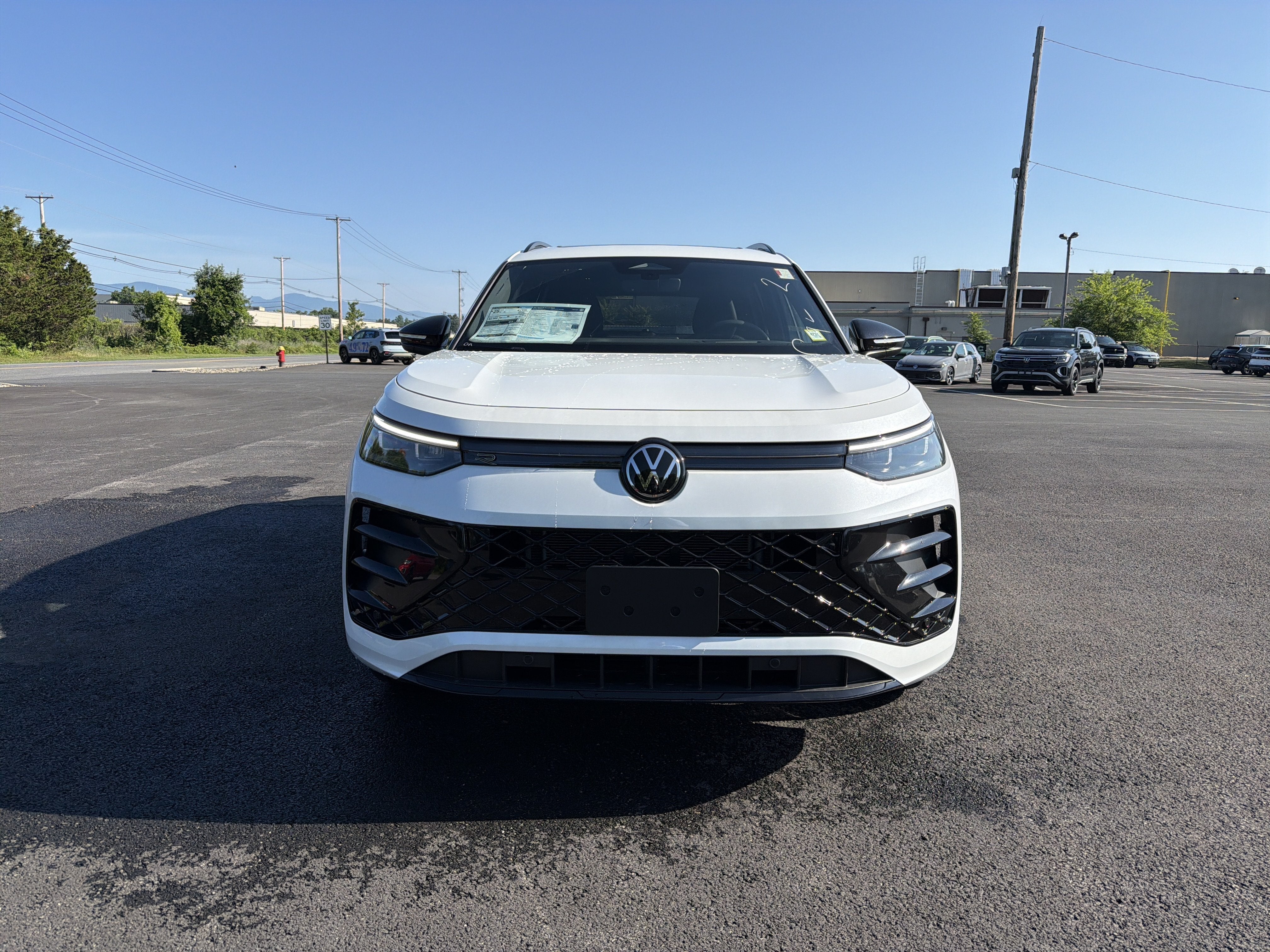 2026 Volkswagen Tiguan 2.0T SE R-Line Black