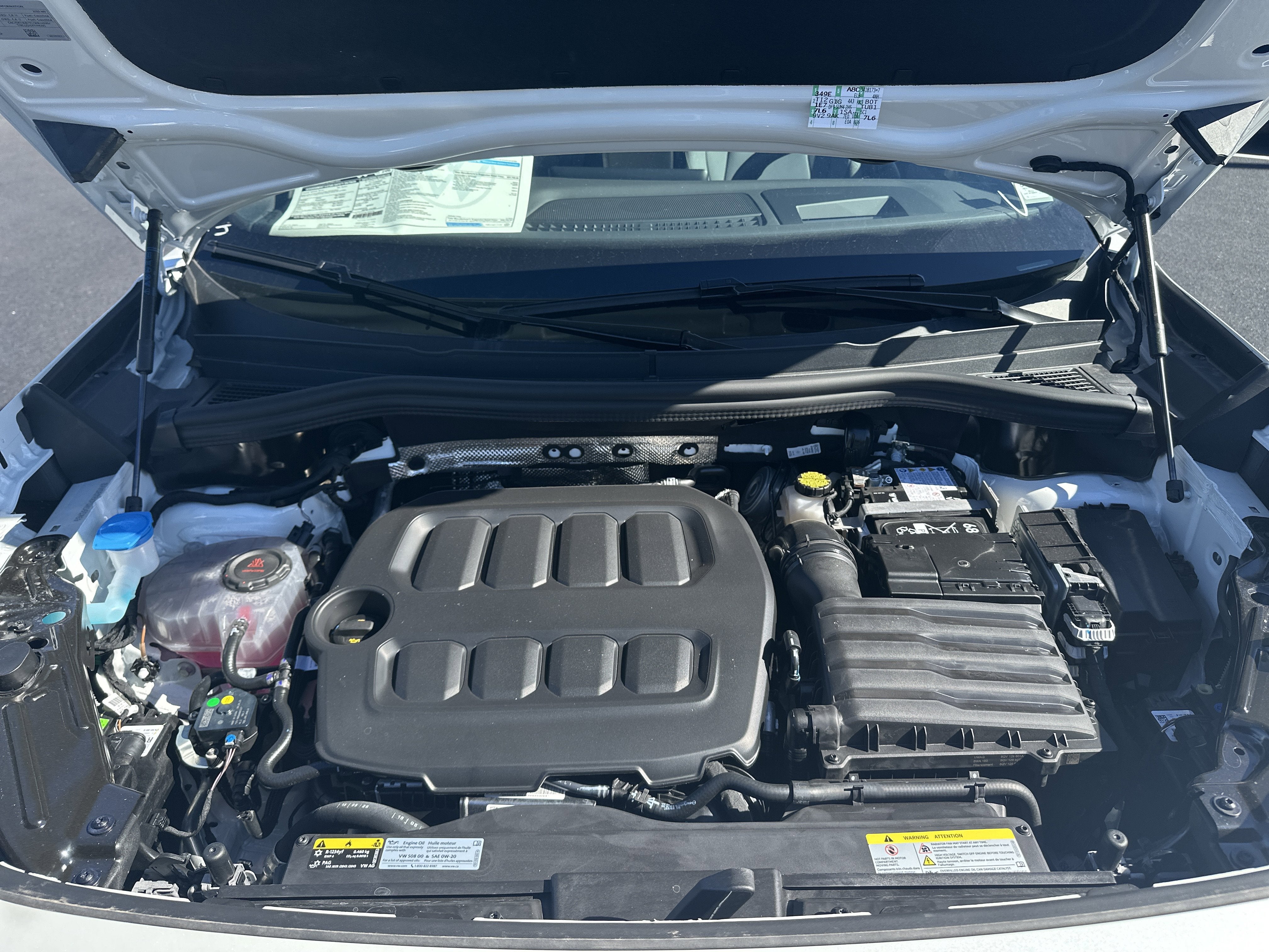 2025 Volkswagen Tiguan 2.0T SE R-Line Black