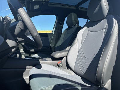 2025 Volkswagen Tiguan 2.0T SE R-Line Black