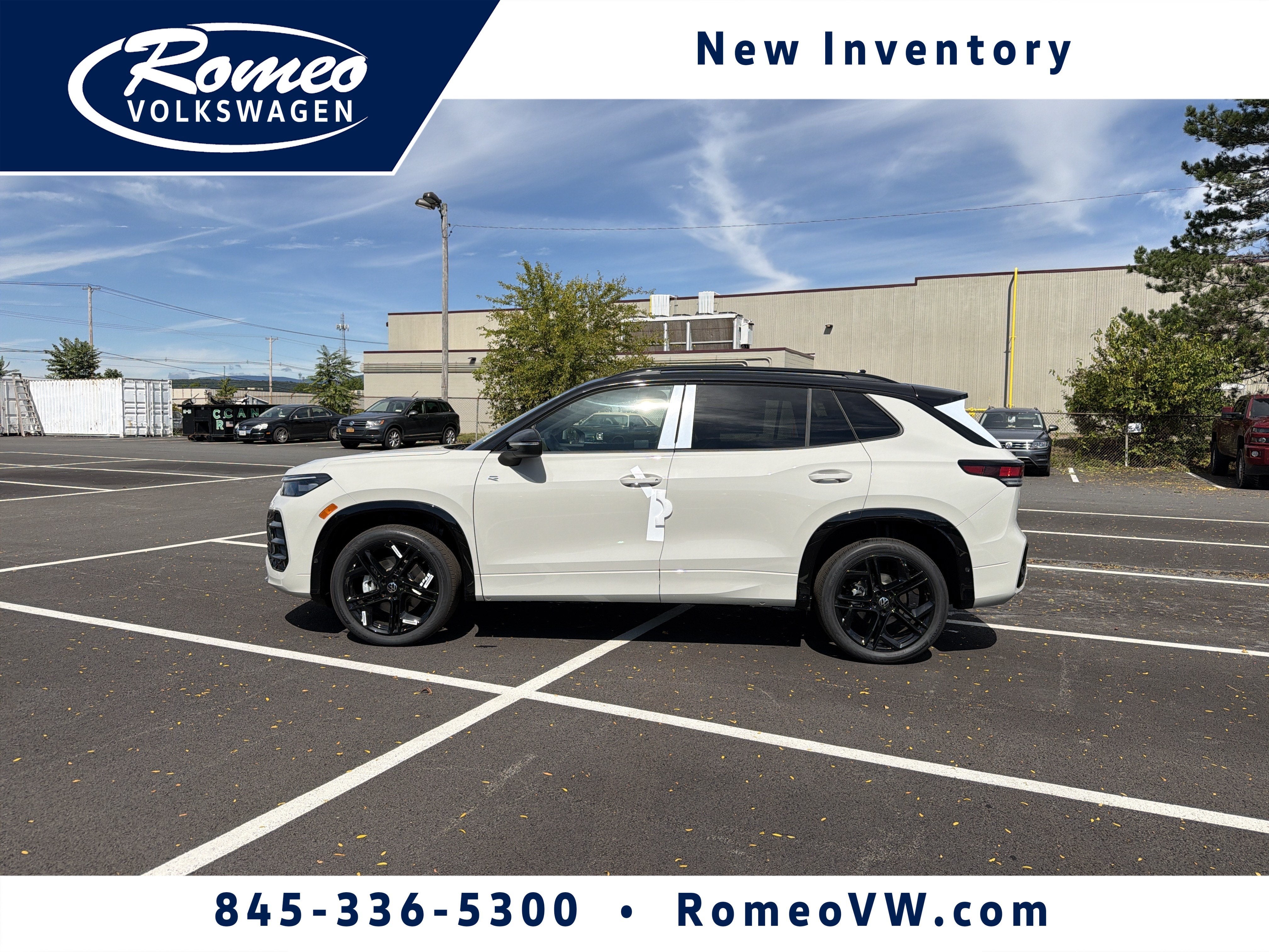 2026 Volkswagen Tiguan 2.0T SE R-Line Black