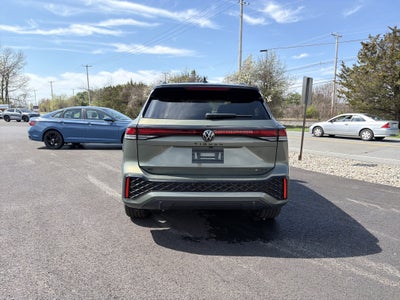 2026 Volkswagen Tiguan 2.0T SE R-Line Black