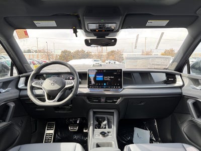 2026 Volkswagen Tiguan 2.0T SE R-Line Black