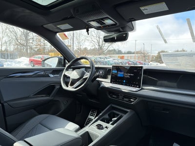 2026 Volkswagen Tiguan 2.0T SE R-Line Black