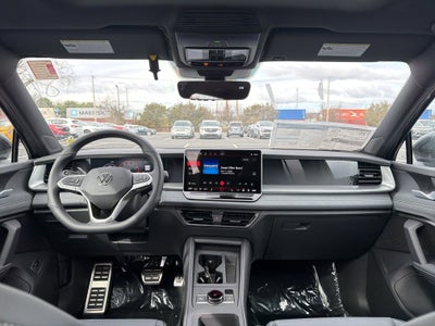 2026 Volkswagen Tiguan 2.0T SE R-Line Black