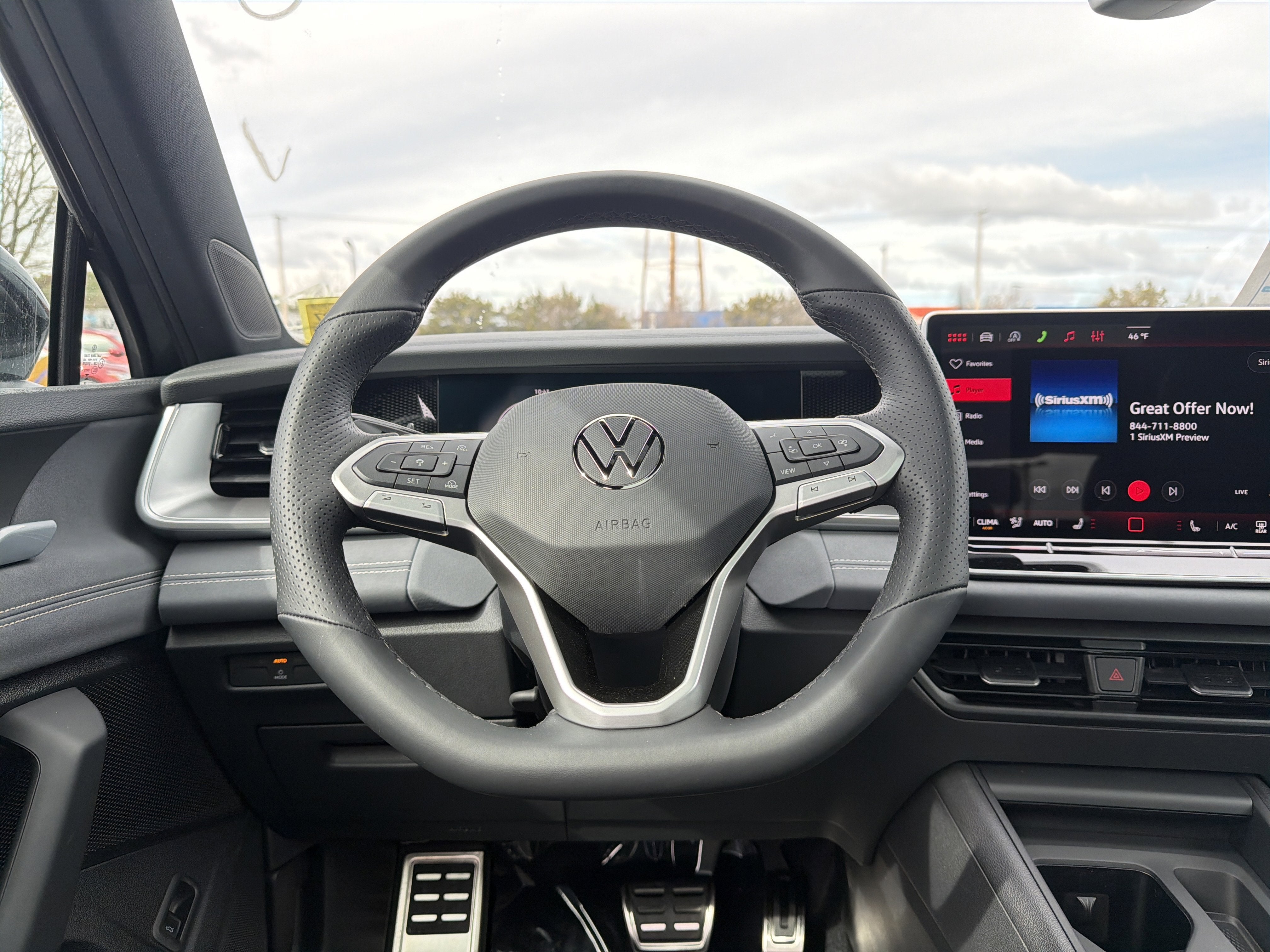 2026 Volkswagen Tiguan 2.0T SE R-Line Black