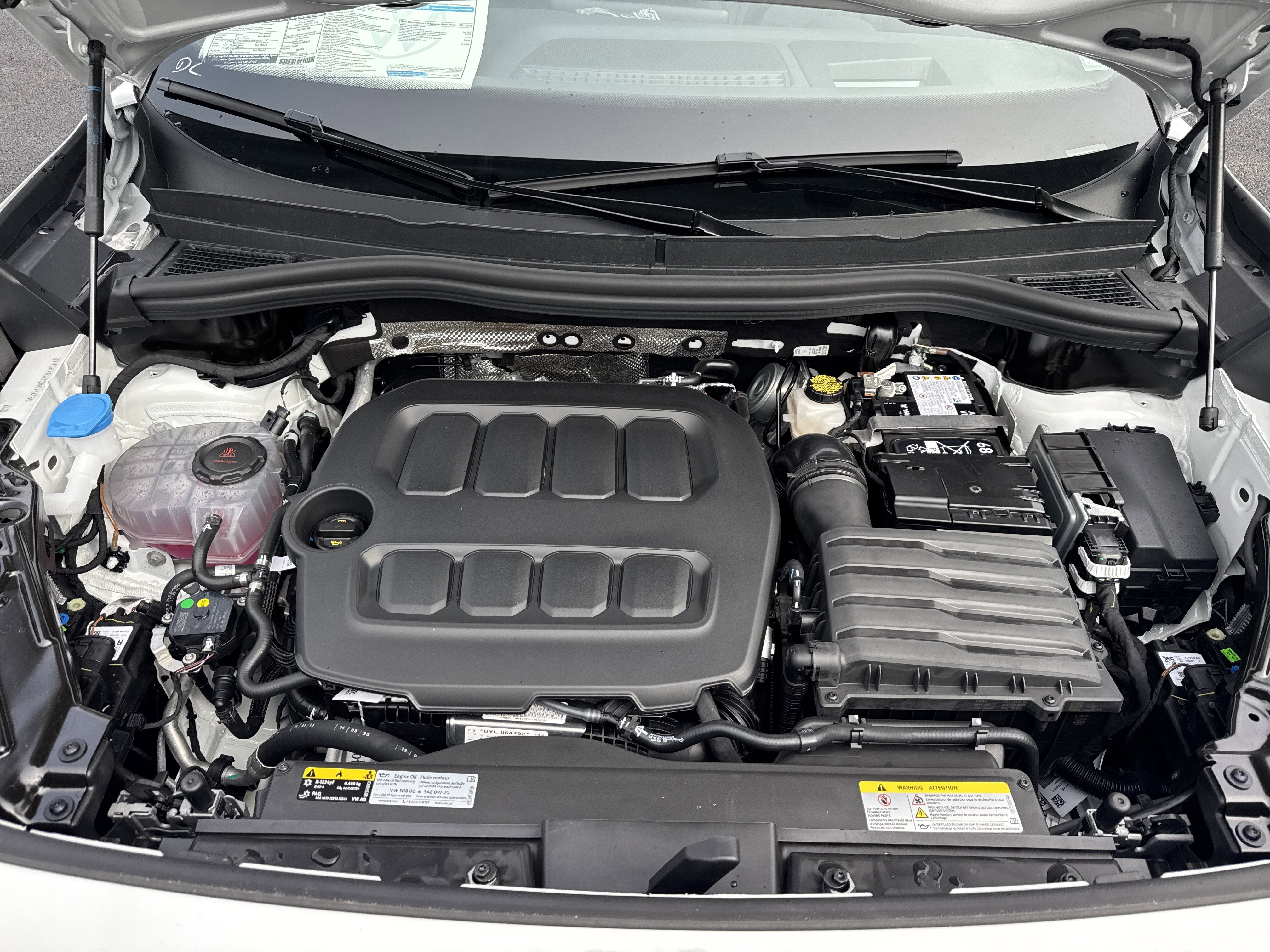 2025 Volkswagen Tiguan 2.0T SE R-Line Black