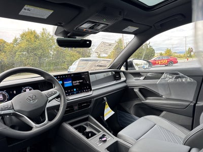 2025 Volkswagen Tiguan 2.0T SE R-Line Black