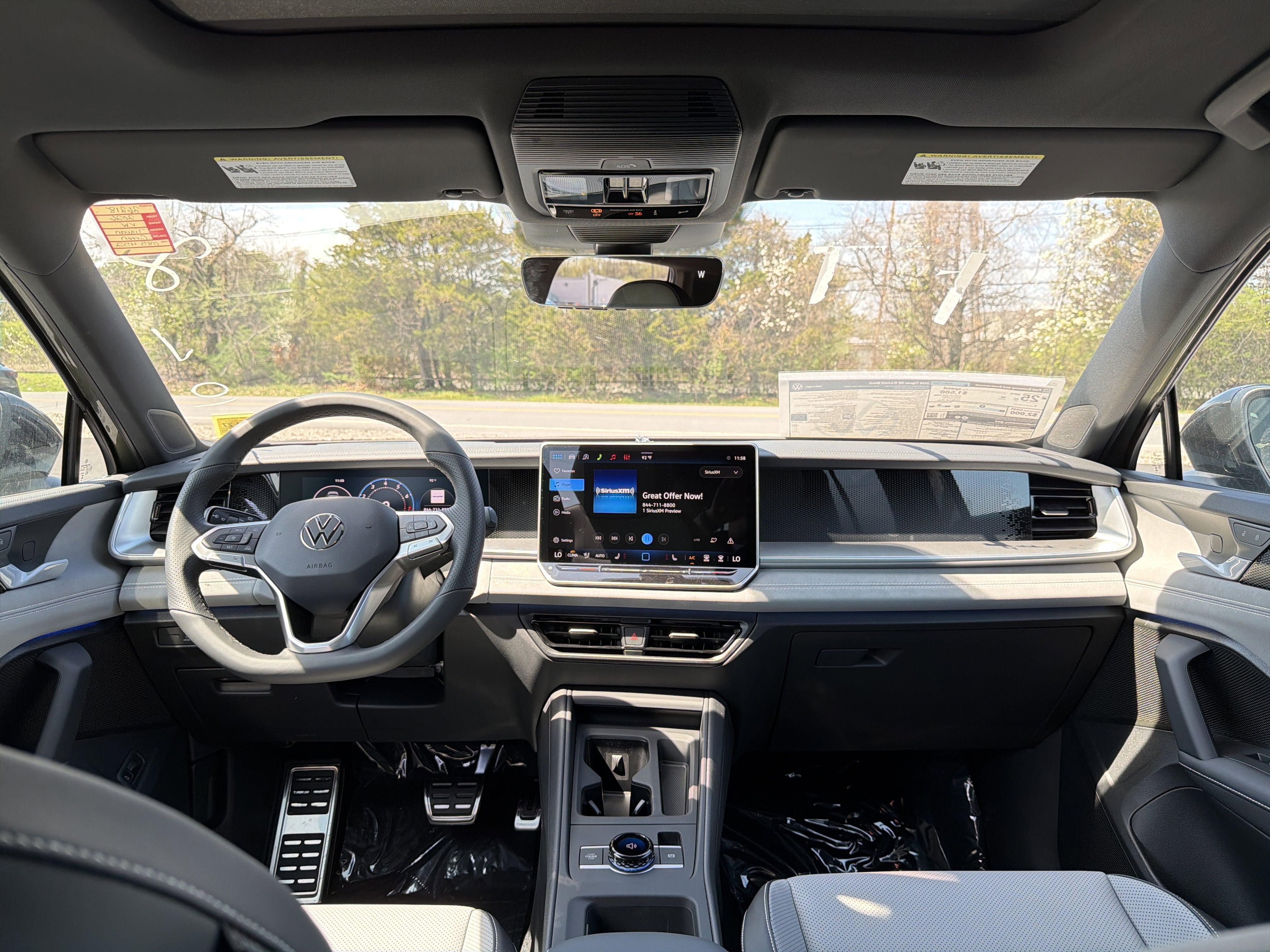 2026 Volkswagen Tiguan 2.0T SE R-Line Black