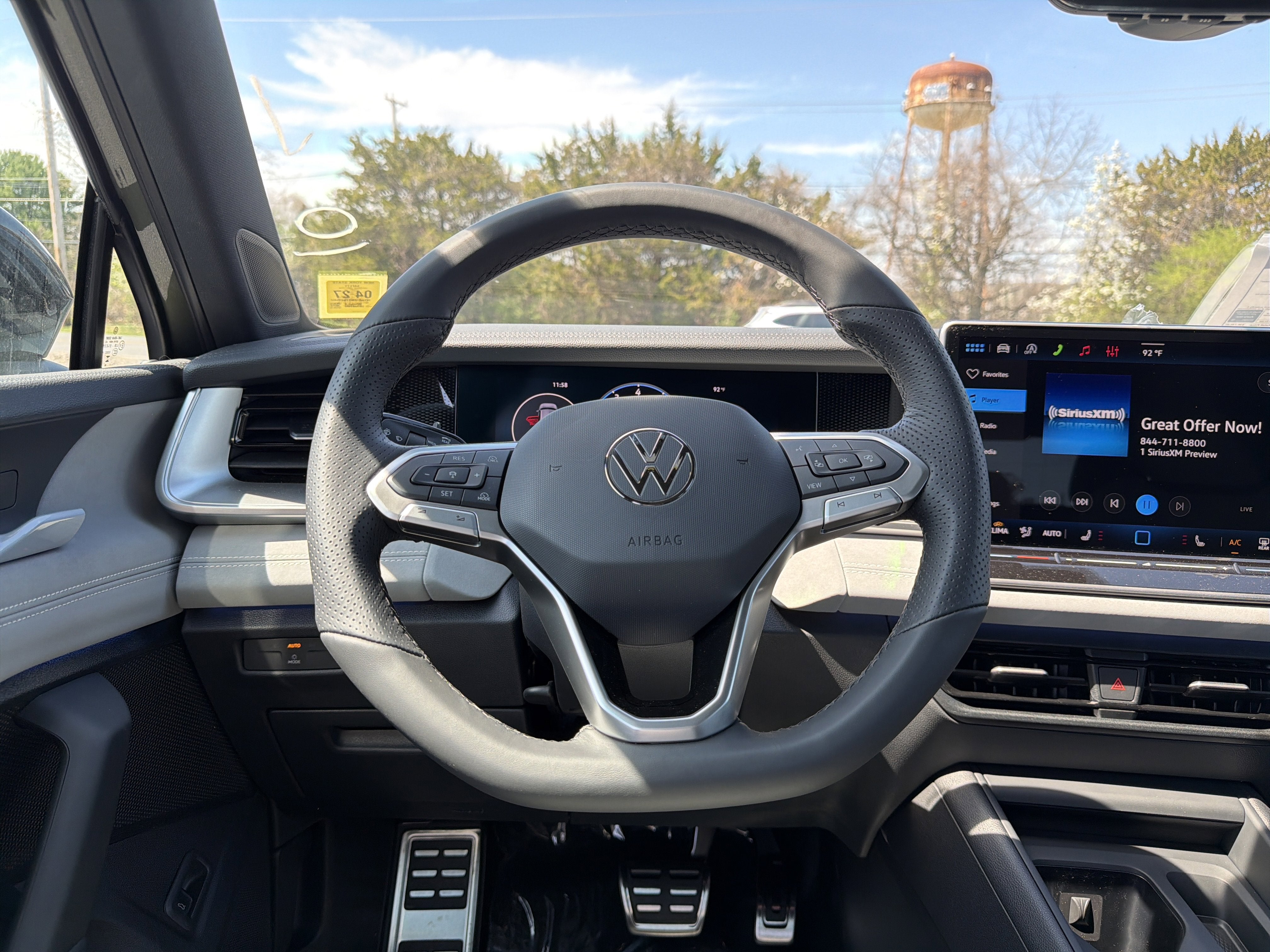 2026 Volkswagen Tiguan 2.0T SE R-Line Black