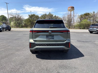 2026 Volkswagen Tiguan 2.0T SE R-Line Black