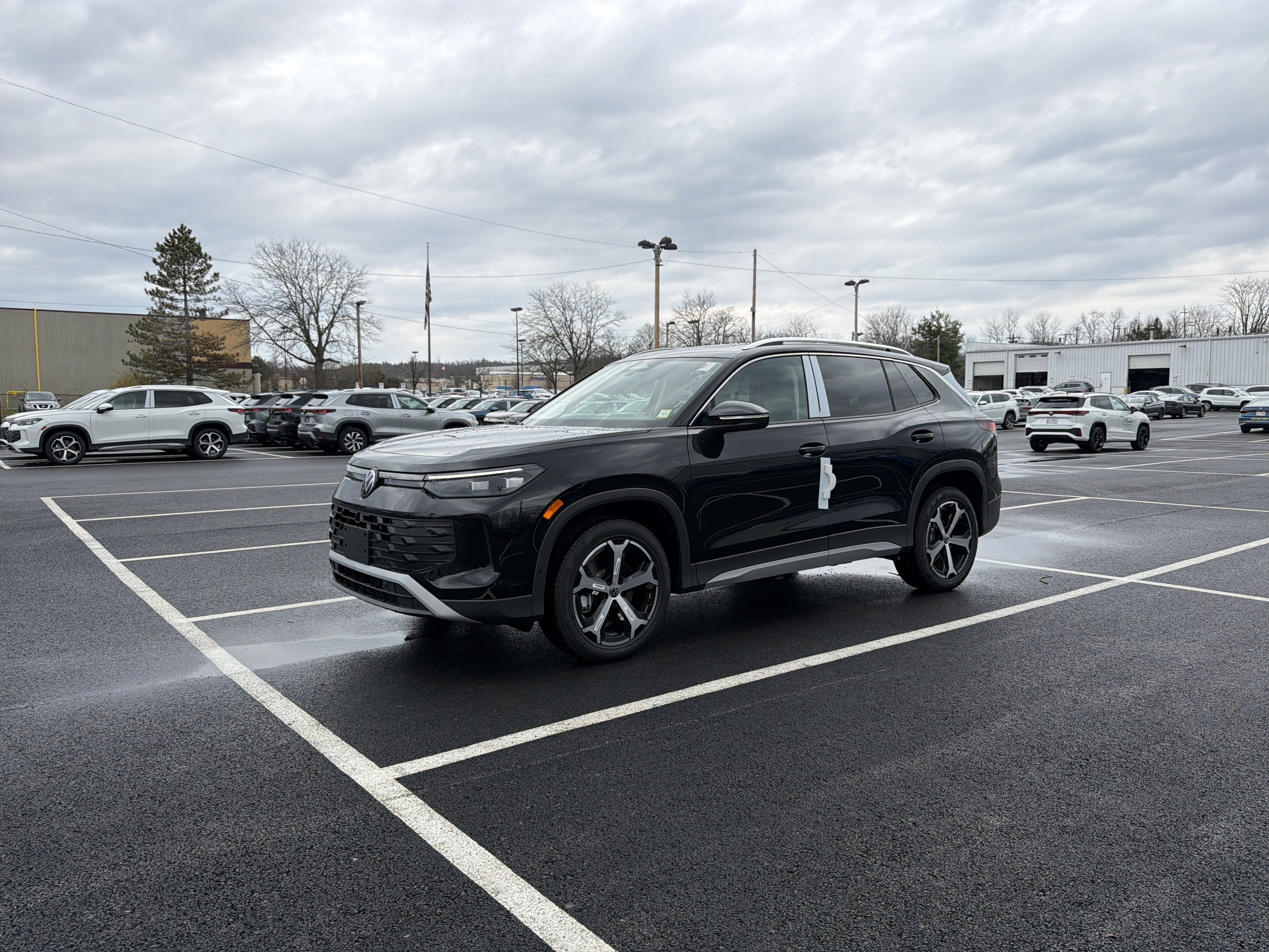 2026 Volkswagen Tiguan SE AWD