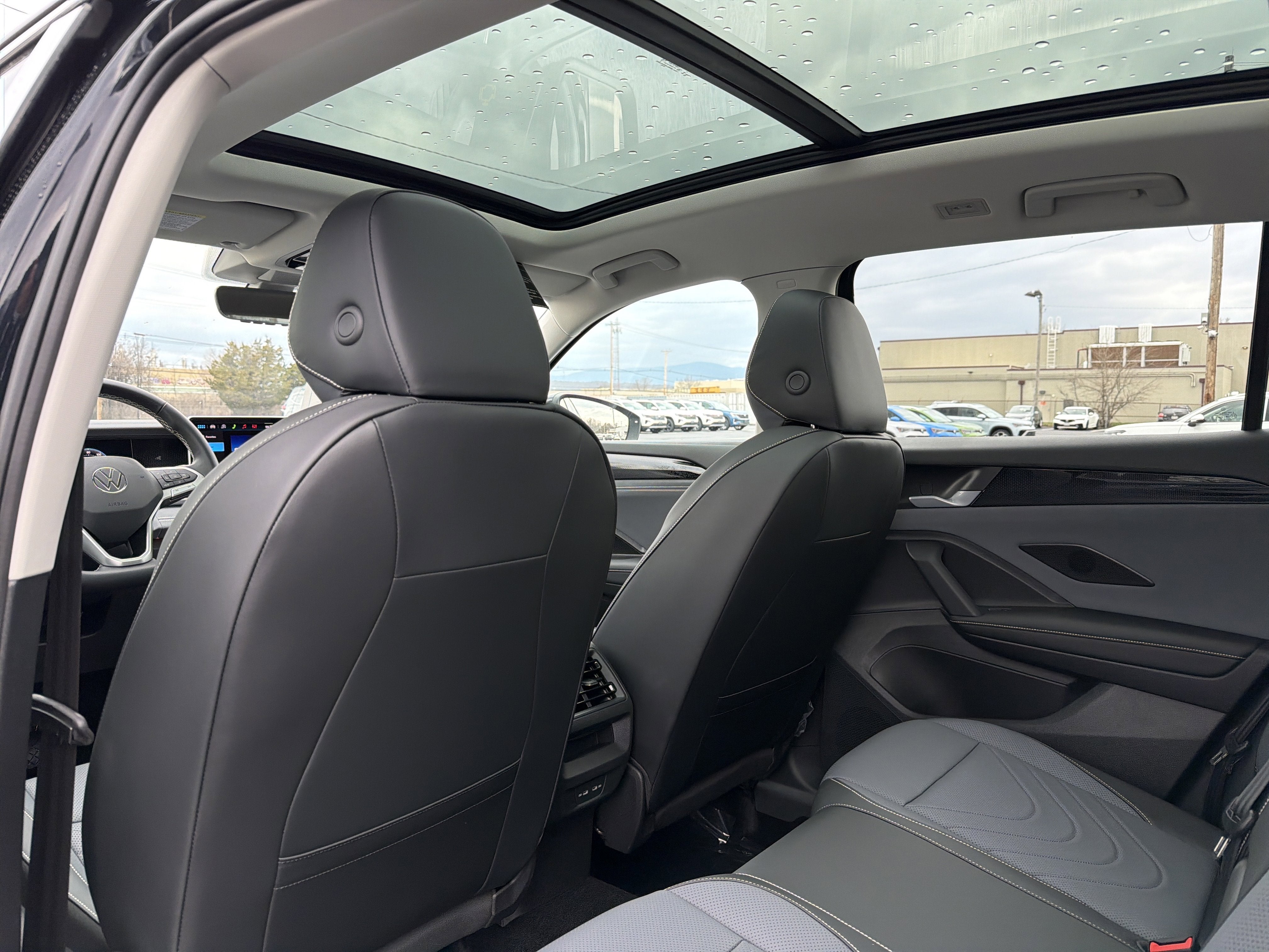 2026 Volkswagen Tiguan SE AWD