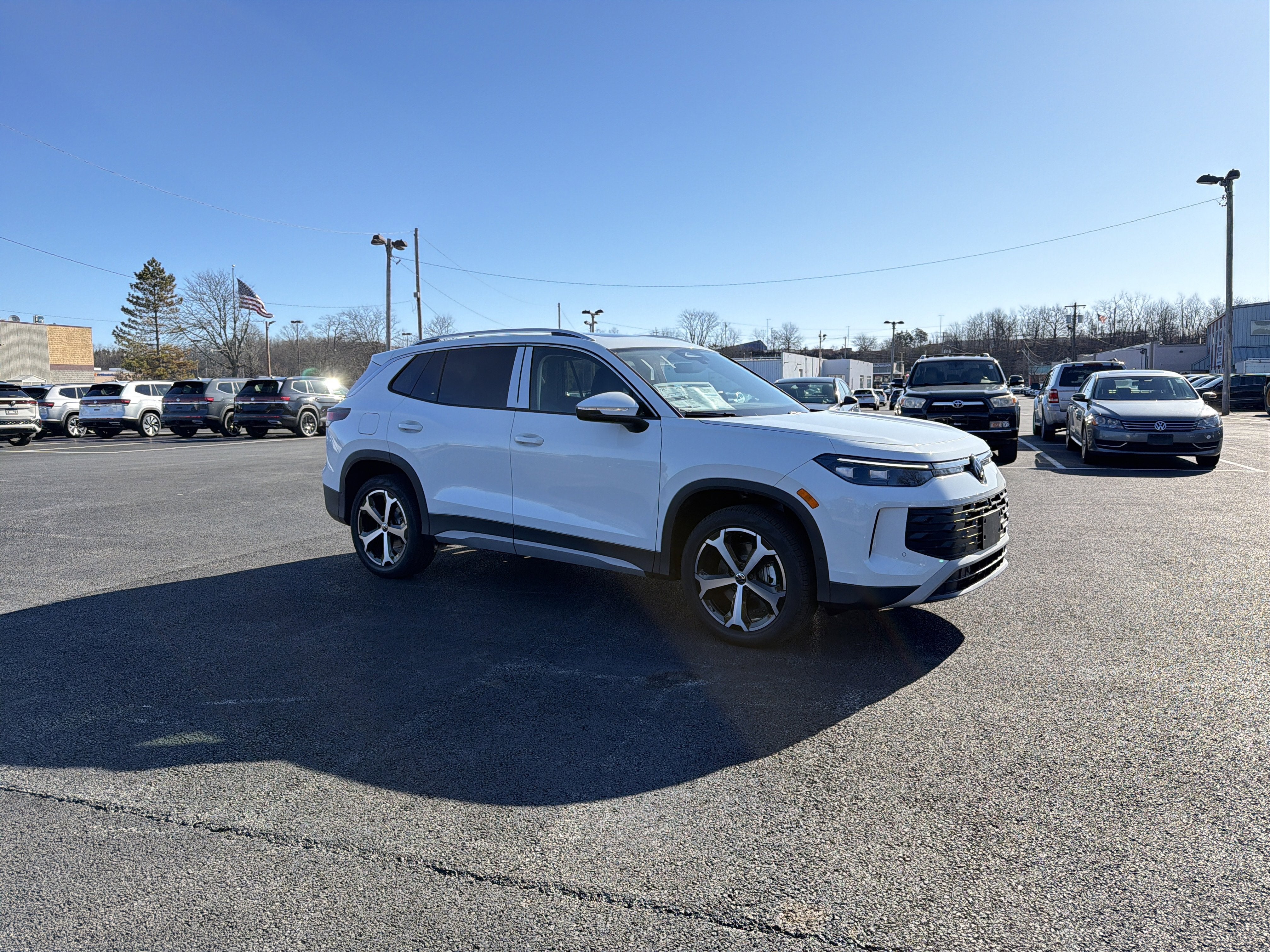 2026 Volkswagen Tiguan 2.0T SE