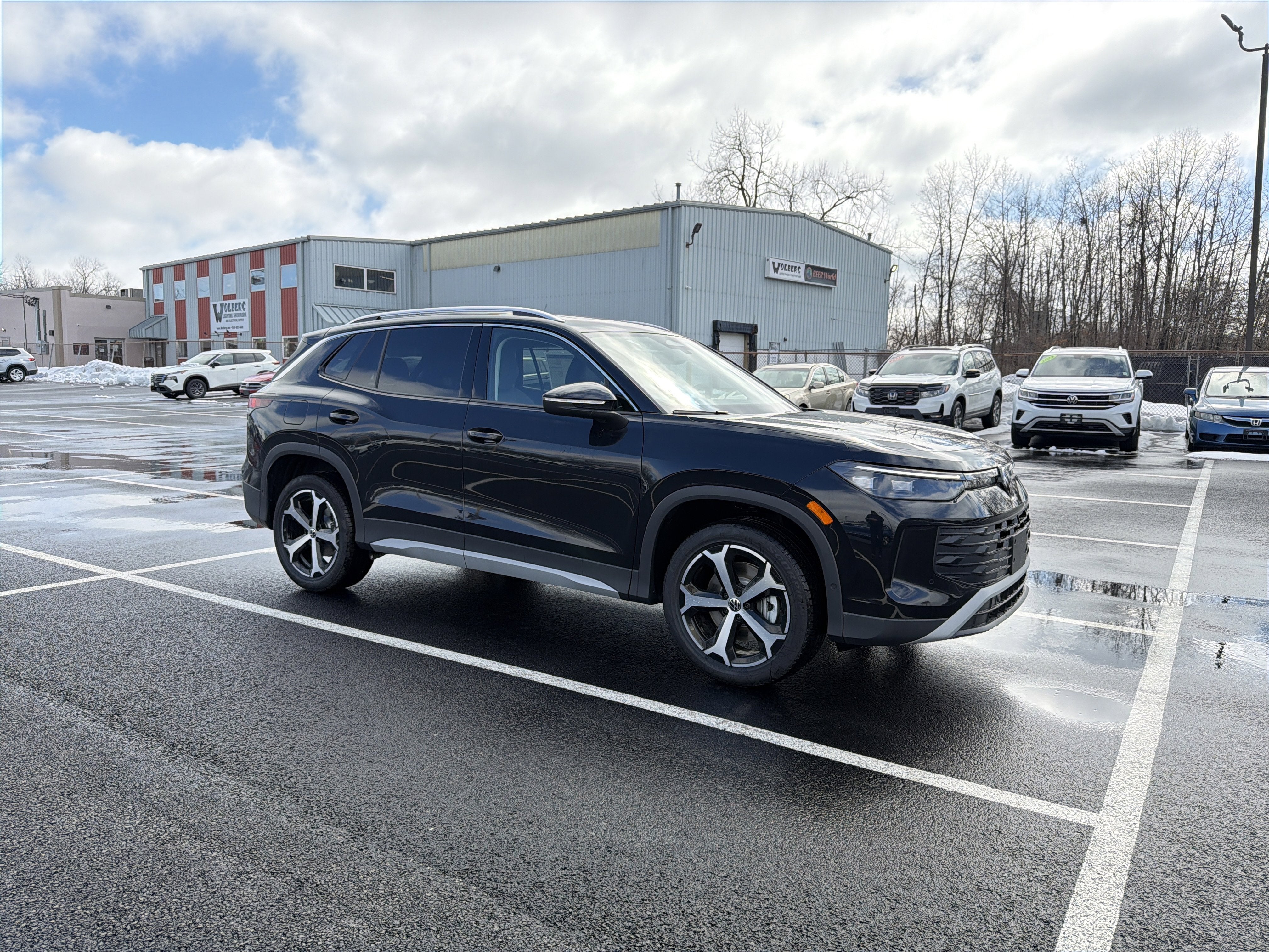 2026 Volkswagen Tiguan 2.0T SE