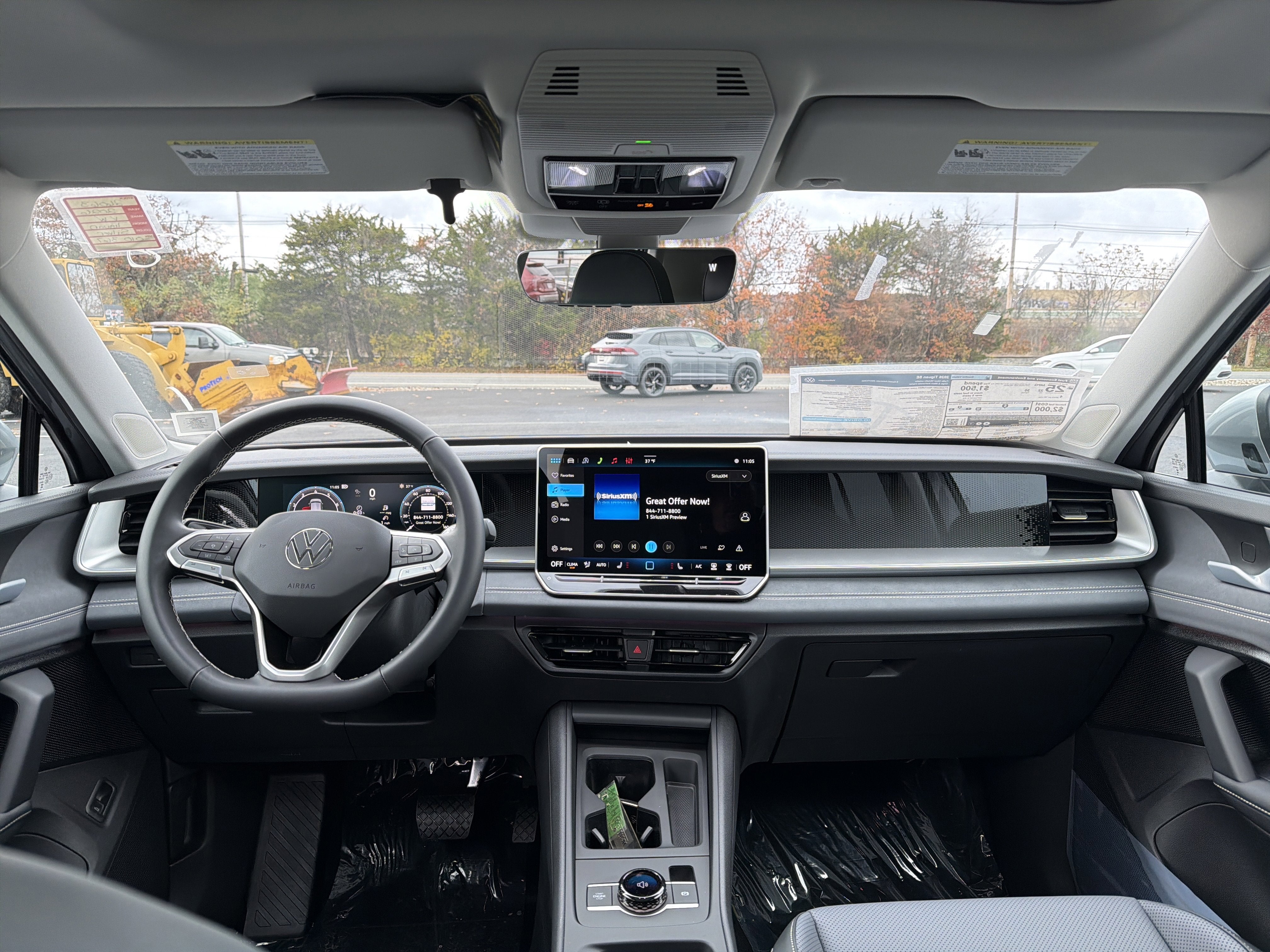 2026 Volkswagen Tiguan 2.0T SE