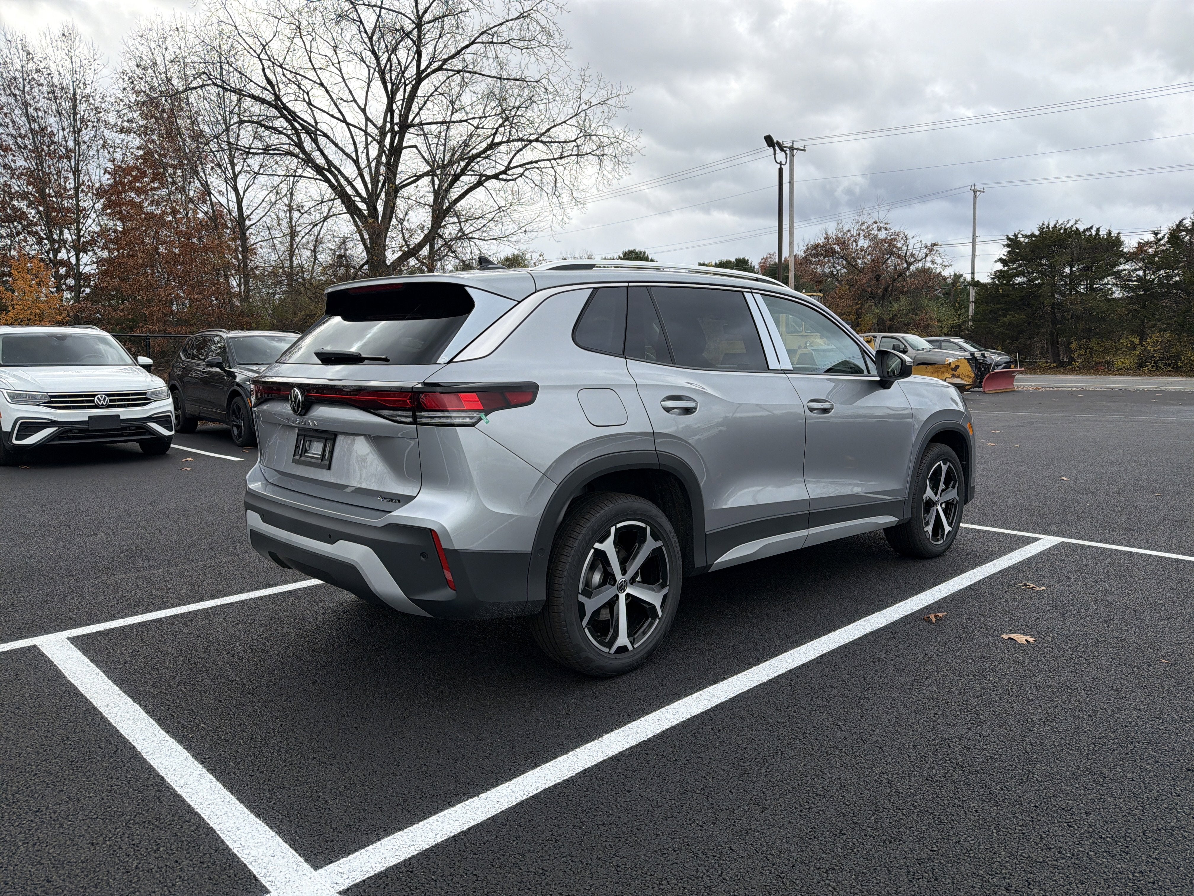 2026 Volkswagen Tiguan 2.0T SE