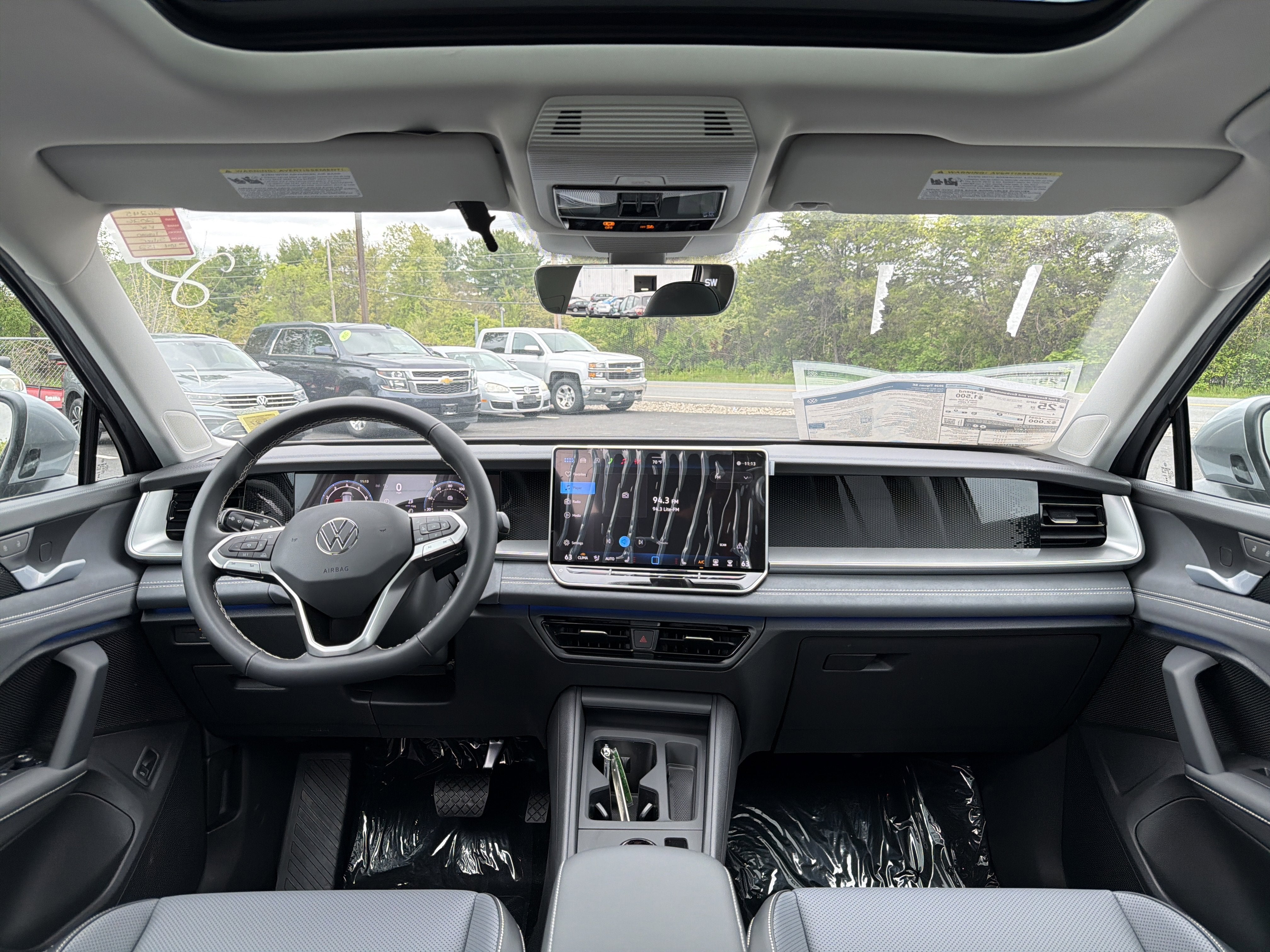 2026 Volkswagen Tiguan 2.0T SE