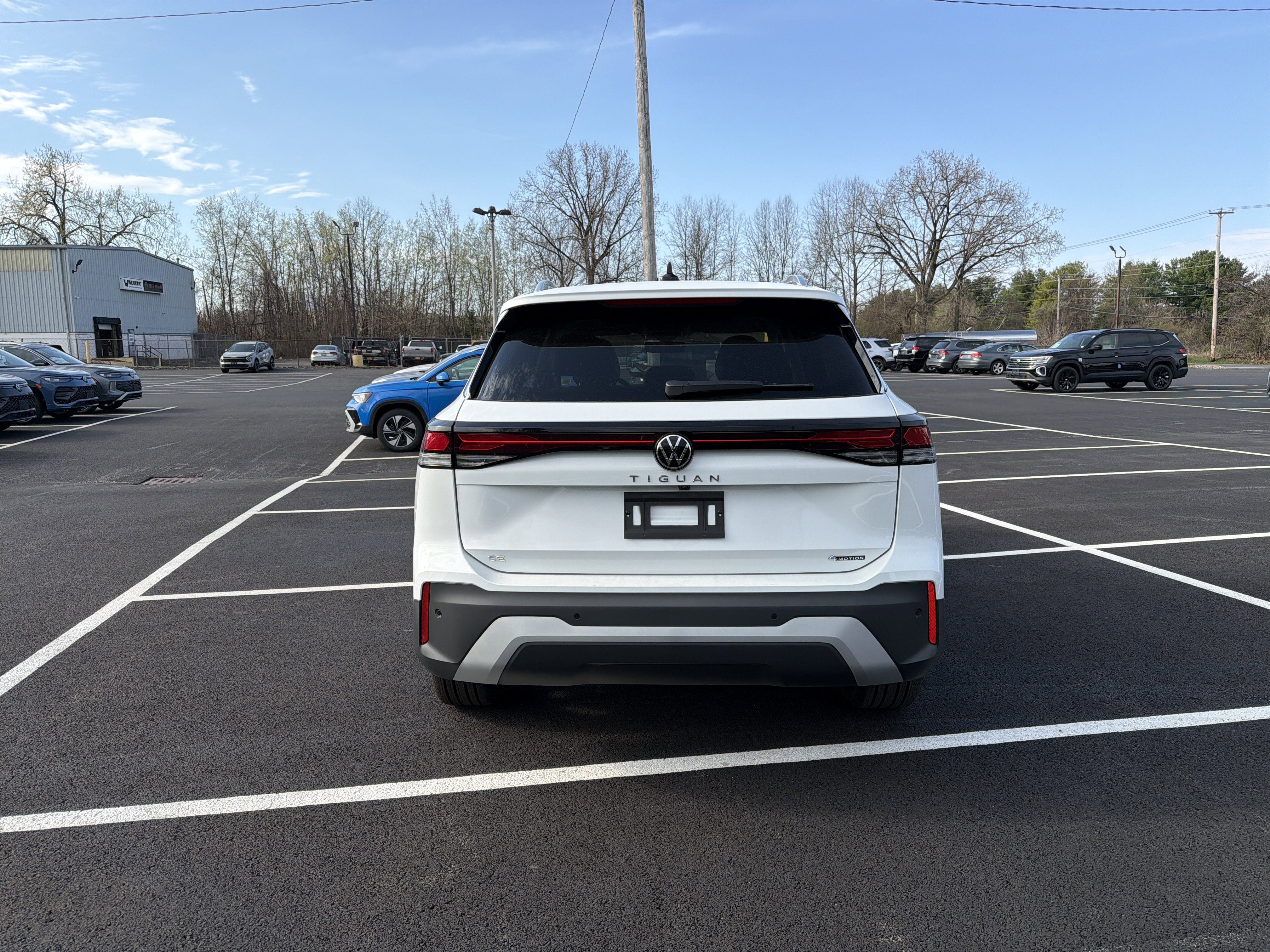 2026 Volkswagen Tiguan 2.0T SE