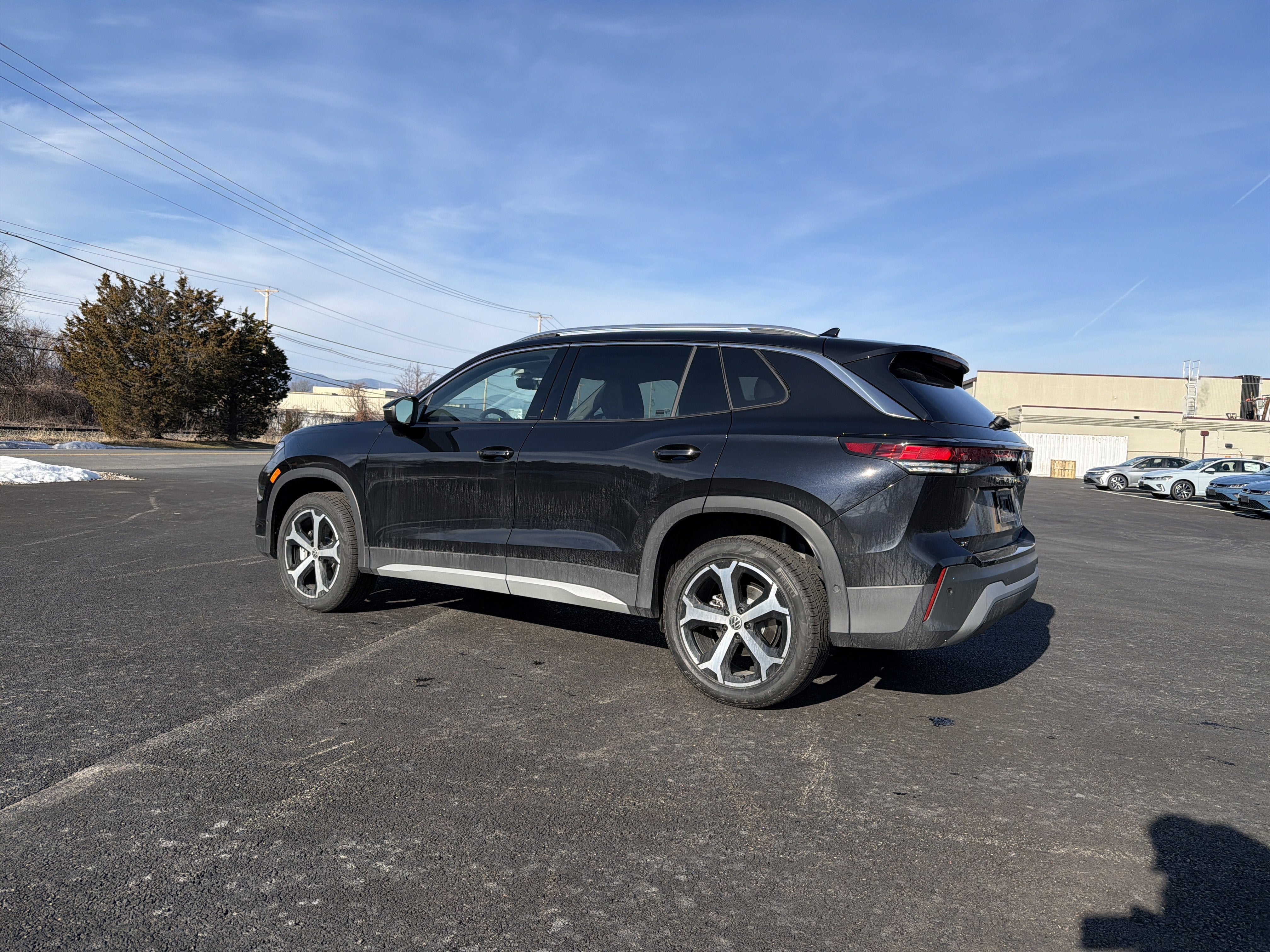 2026 Volkswagen Tiguan 2.0T SE