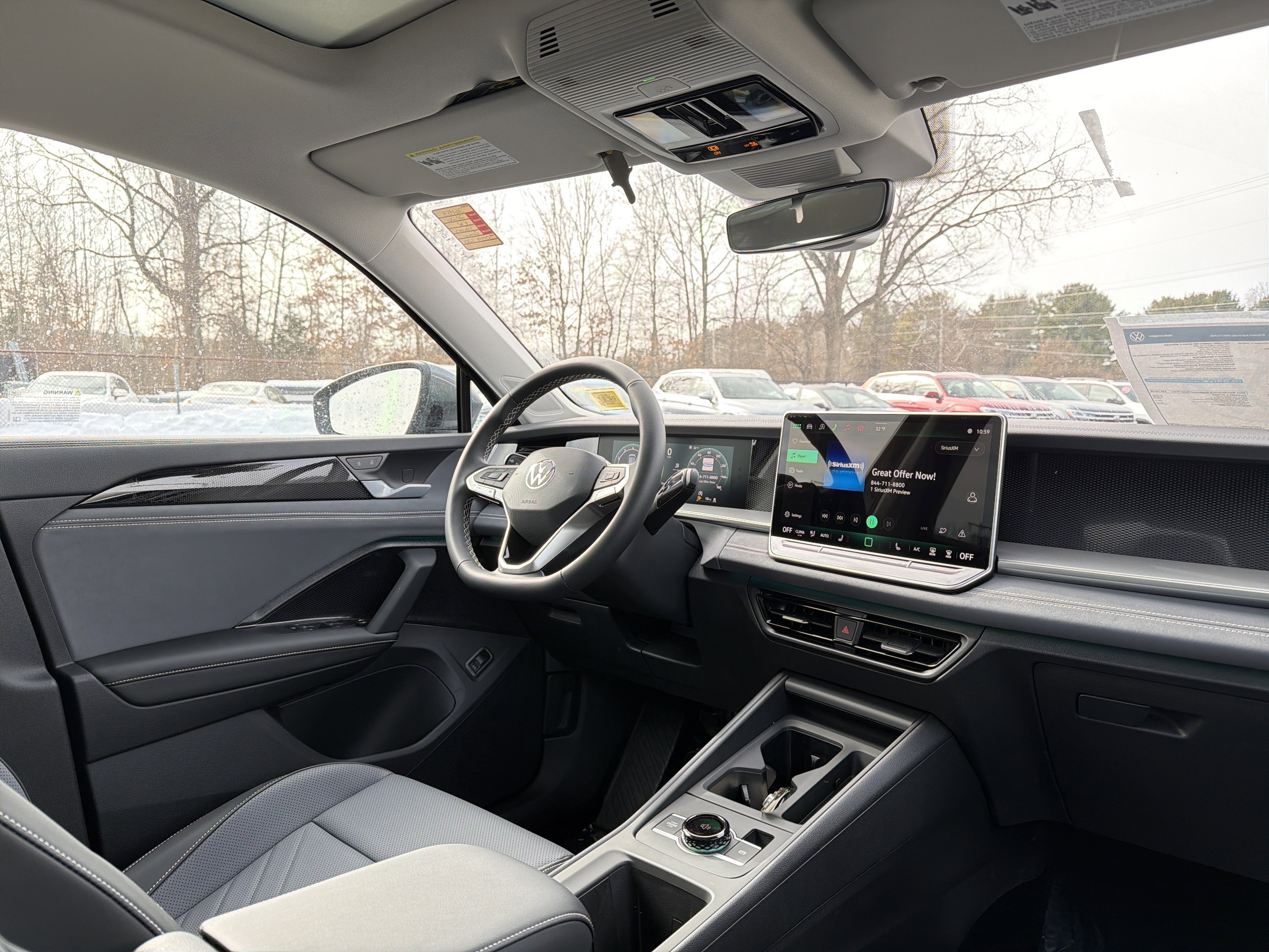 2026 Volkswagen Tiguan 2.0T SE