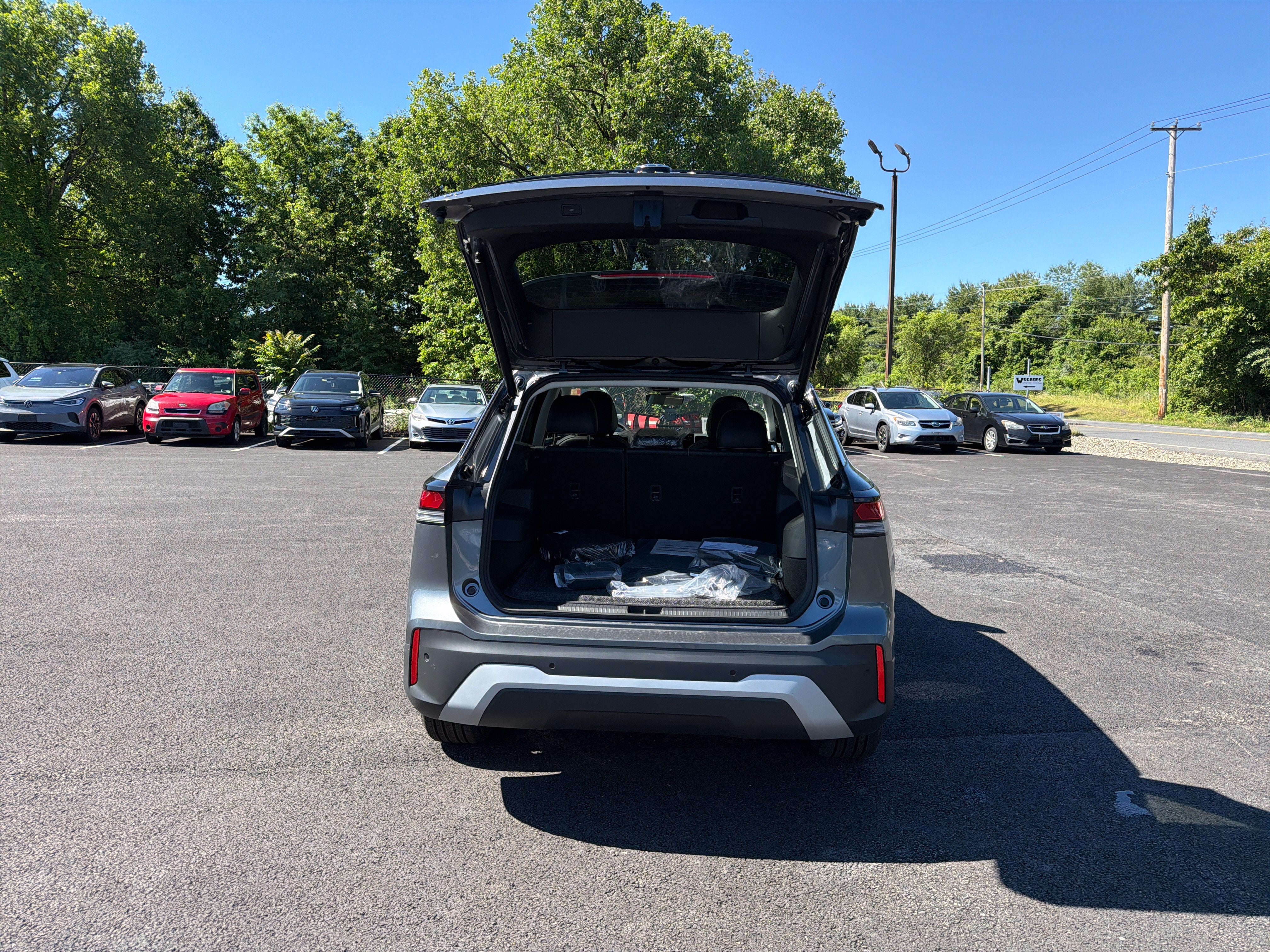 2026 Volkswagen Tiguan 2.0T SE