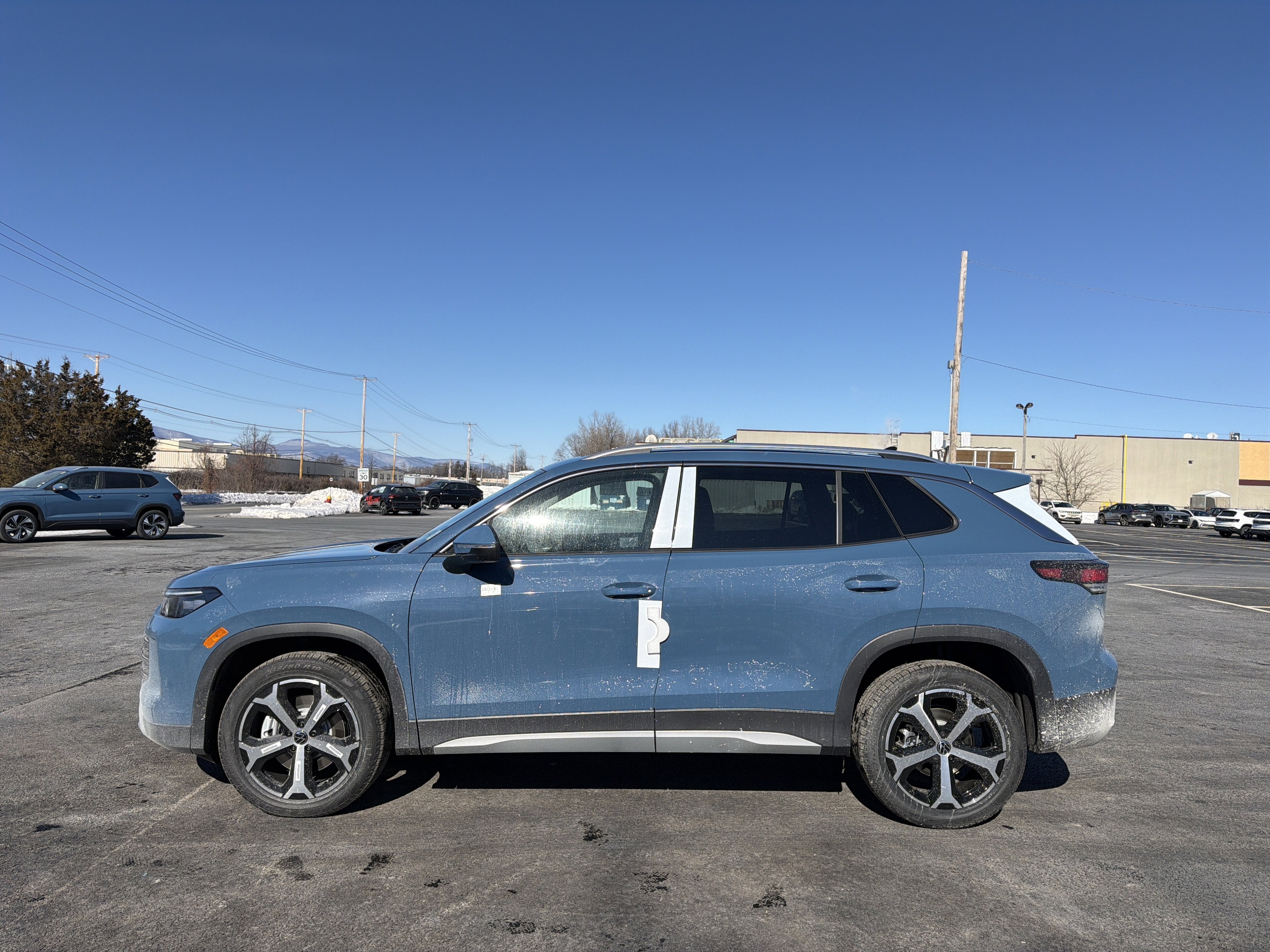 2026 Volkswagen Tiguan 2.0T SE