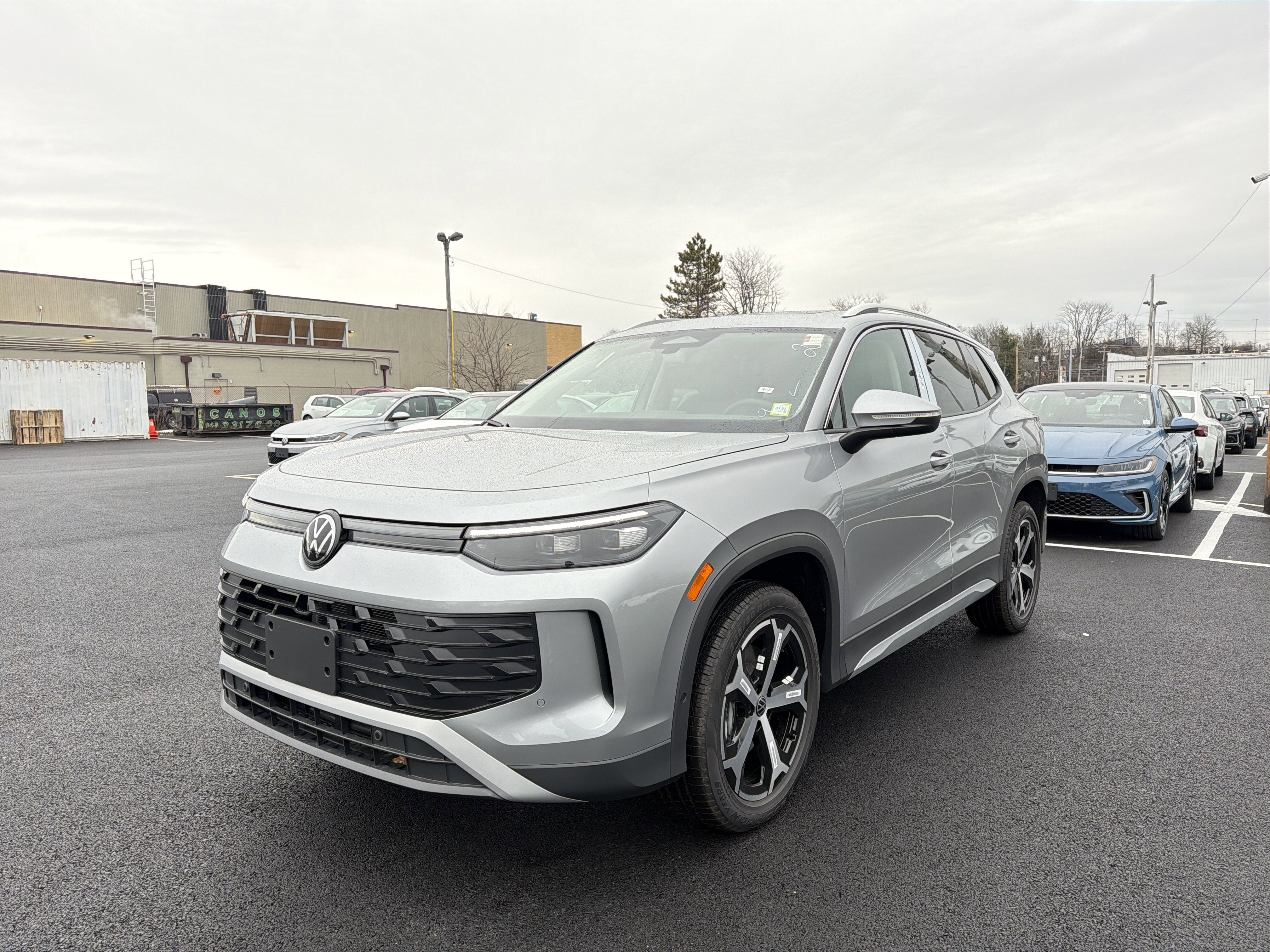 2026 Volkswagen Tiguan 2.0T SE