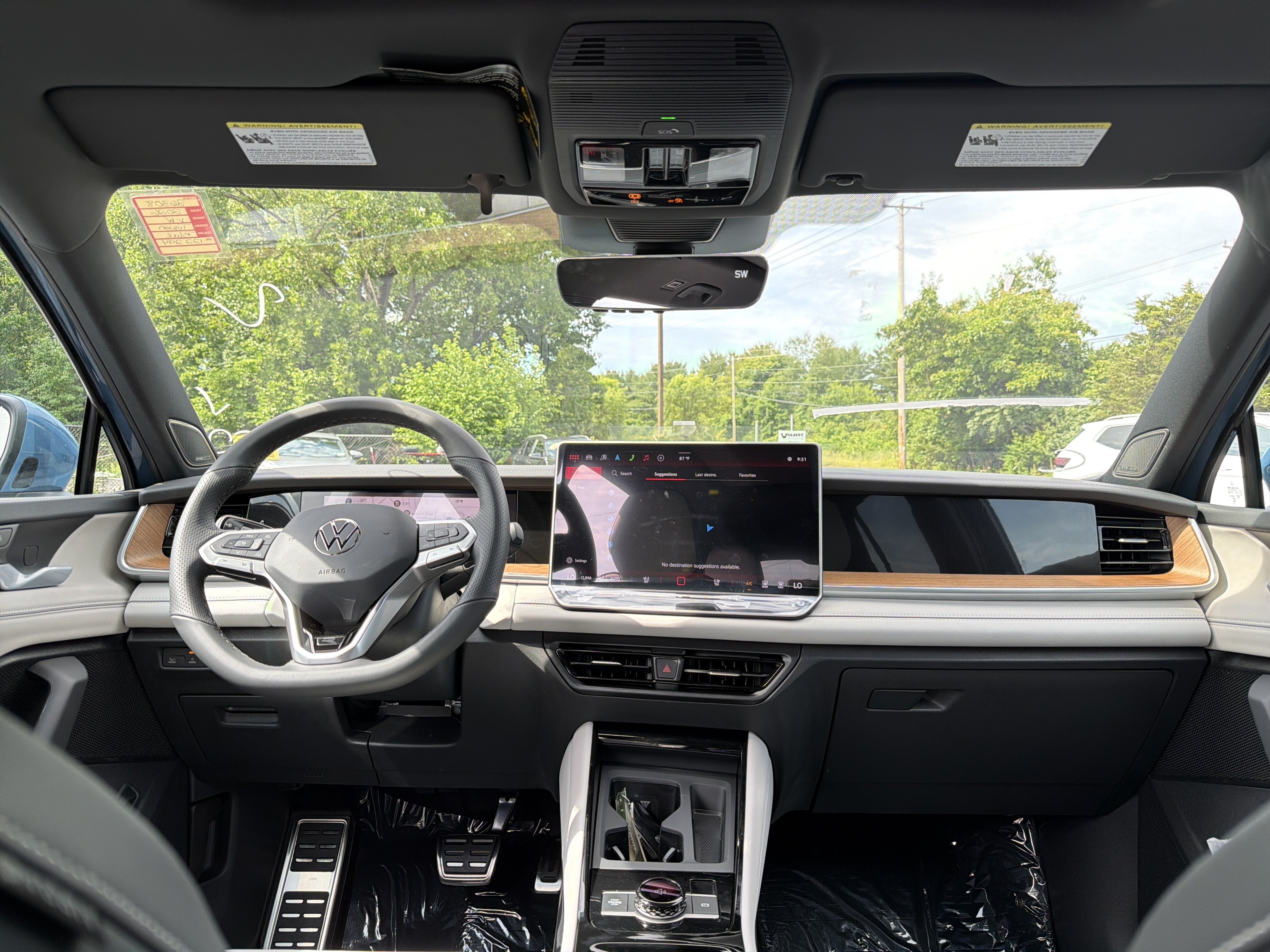 2026 Volkswagen Tiguan 2.0T SEL R-Line Turbo