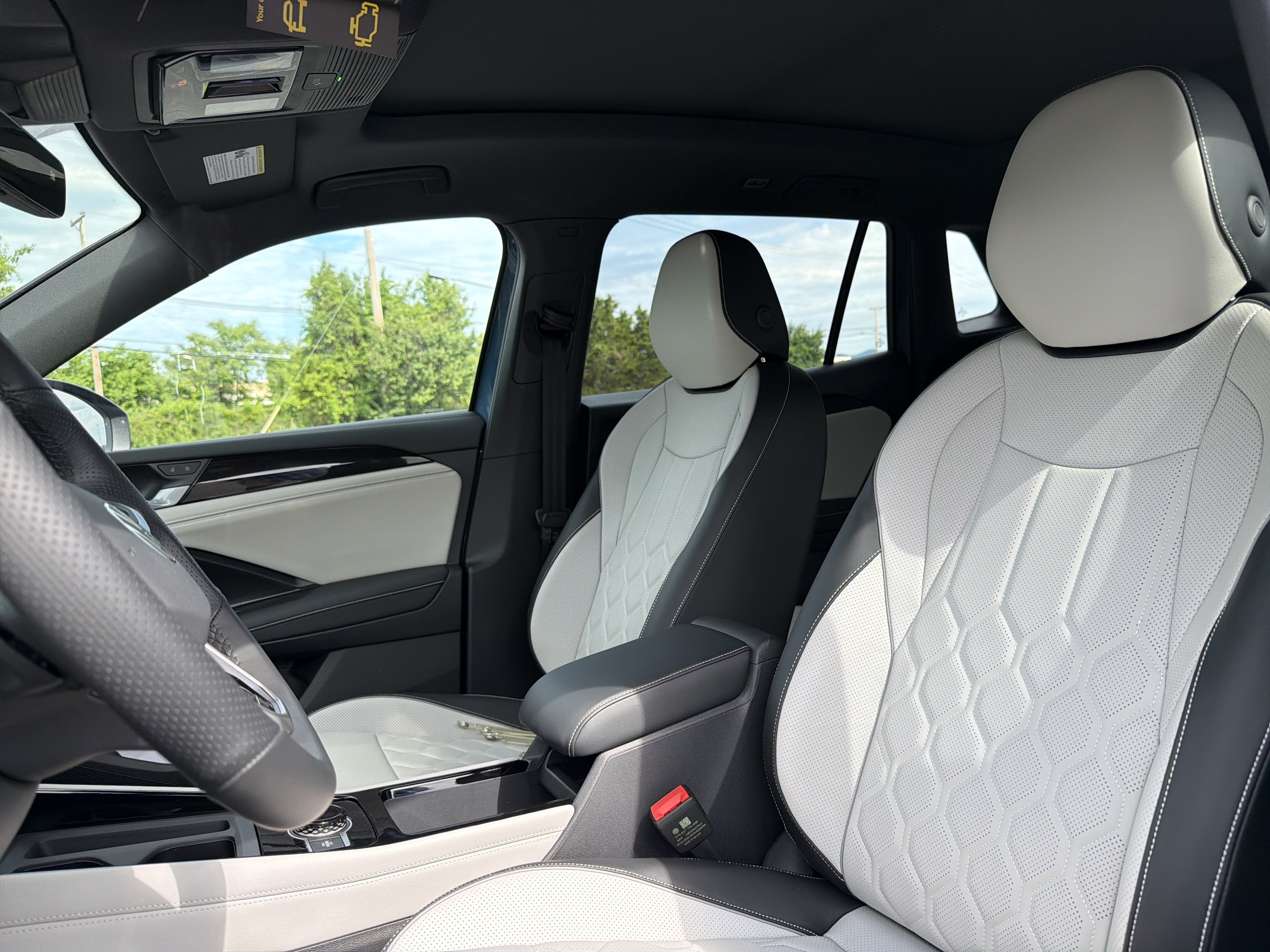 2026 Volkswagen Tiguan 2.0T SEL R-Line Turbo