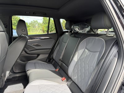 2026 Volkswagen Tiguan 2.0T SEL R-Line Turbo